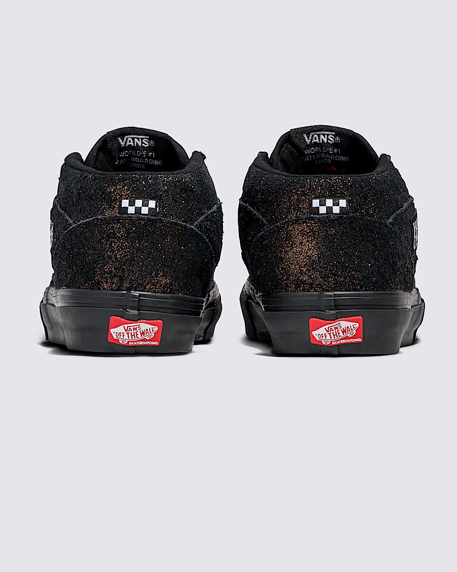 Skate Half Cab Shoe in Black / Bronze Gold| Vans US Product Image
