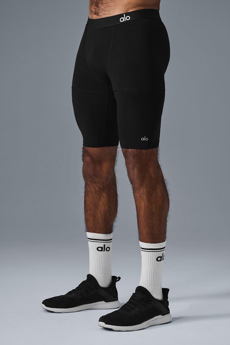9" Flight Compression Short - Black Product Image