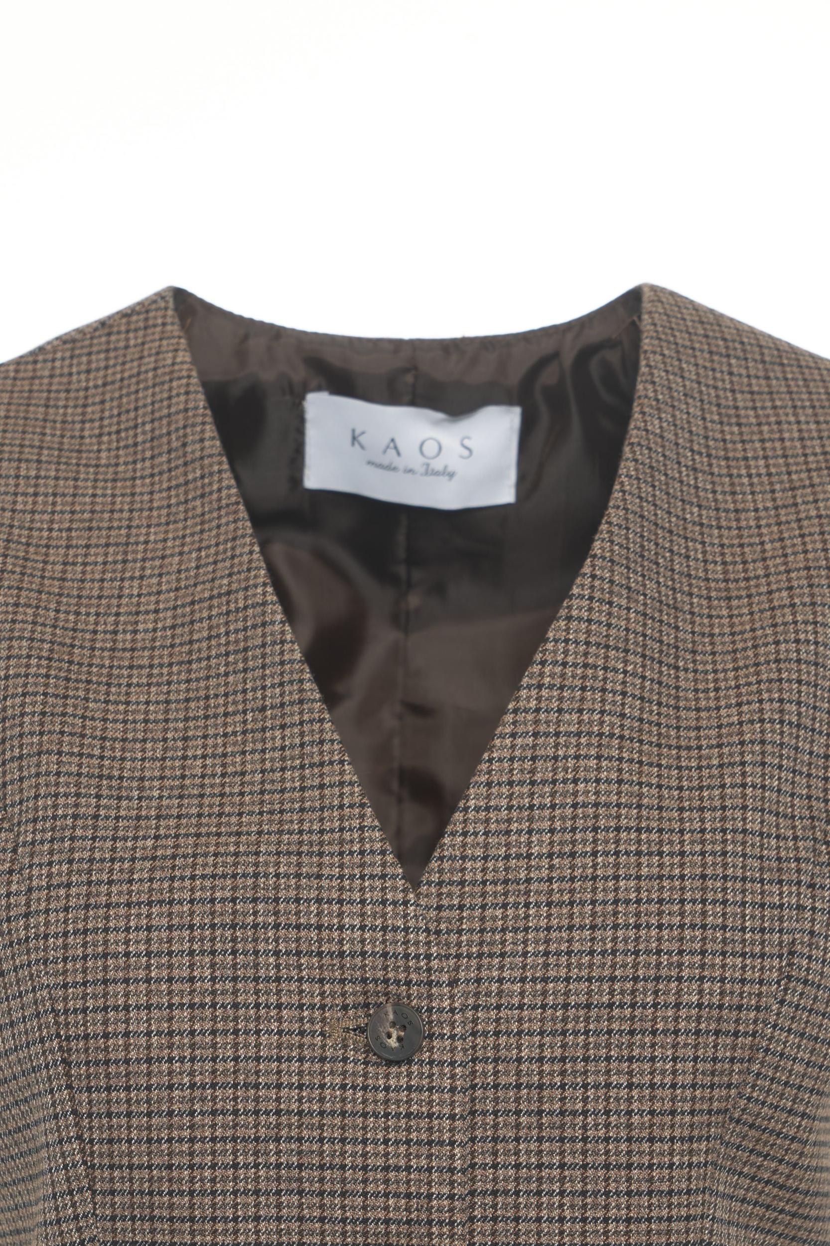Vest with check pattern Product Image