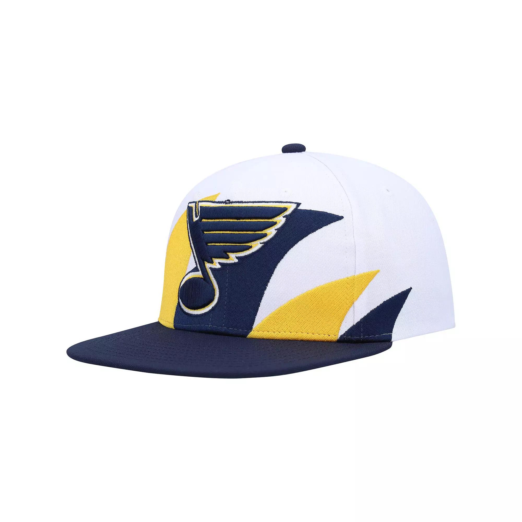 Men's Mitchell & Ness White/Navy St. Louis Blues Vintage Sharktooth Snapback Hat Product Image