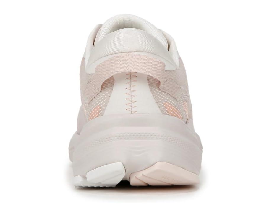 Devotion X Max Plus Walking Shoes Product Image