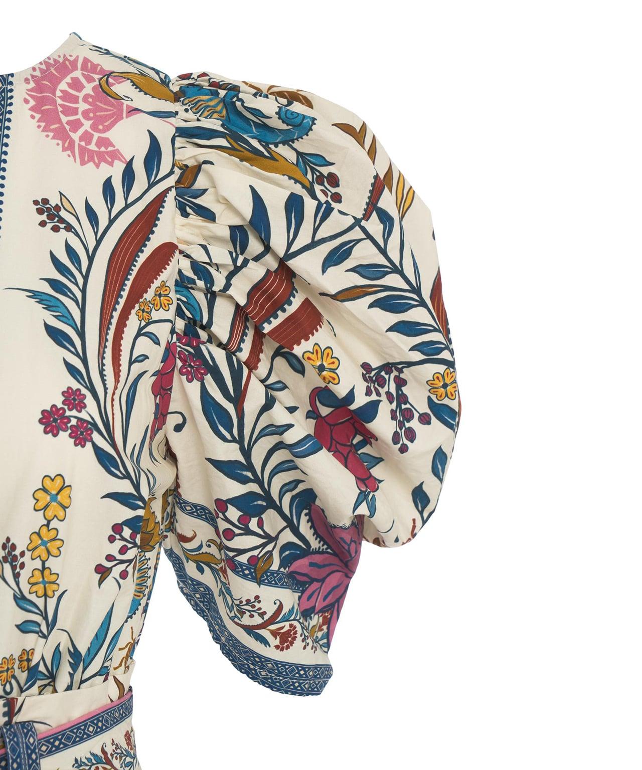 Short jumpsuit with puff sleeves Product Image