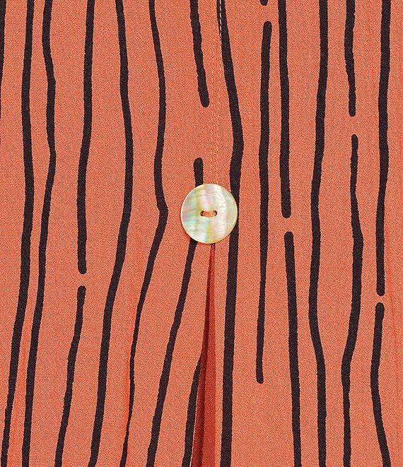 Ali Miles Plus Size Crinkle Woven Abstract Stripe Wire Collar 3/4 Sleeve Button-Front Tunic Product Image