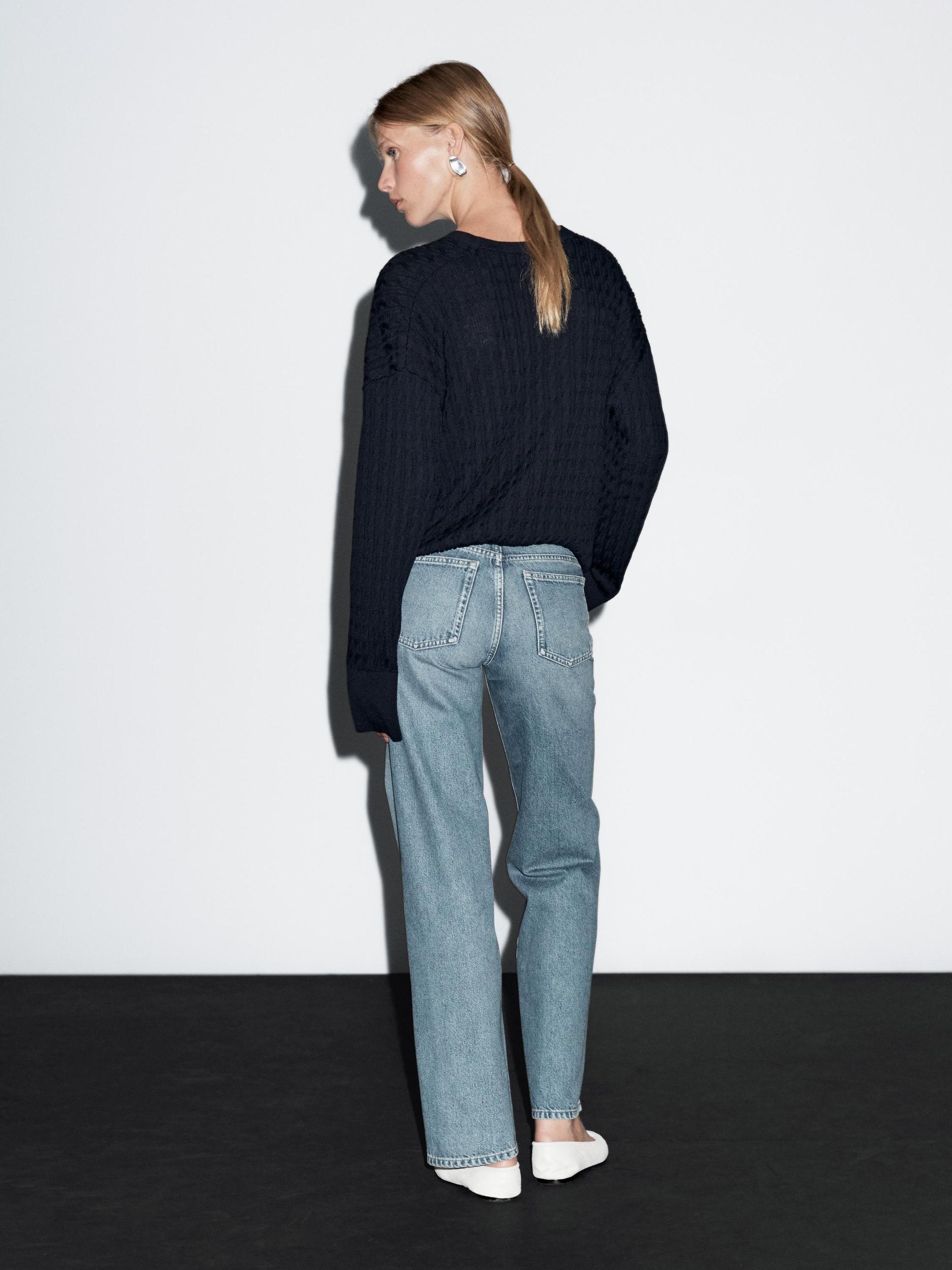Low-rise straight-leg jeans Product Image