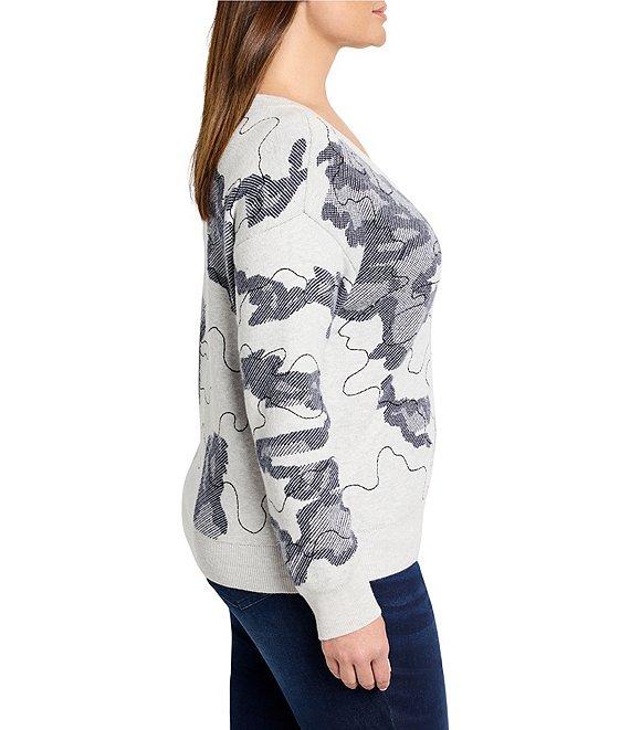 NIC + ZOE Plus Direction Drift Knit V-Neck Long Sleeve Sweater Product Image