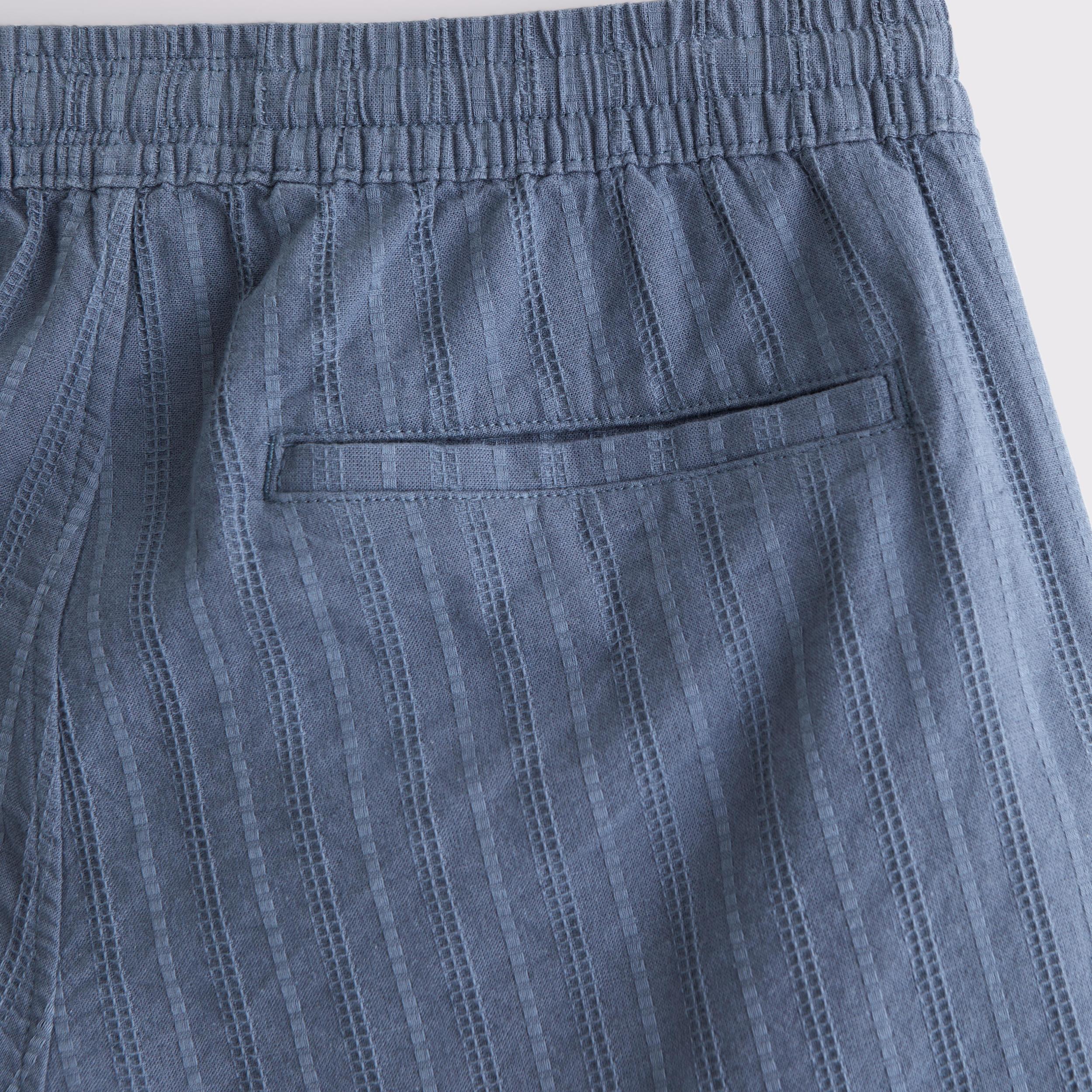 Textured Pull-On Short Product Image