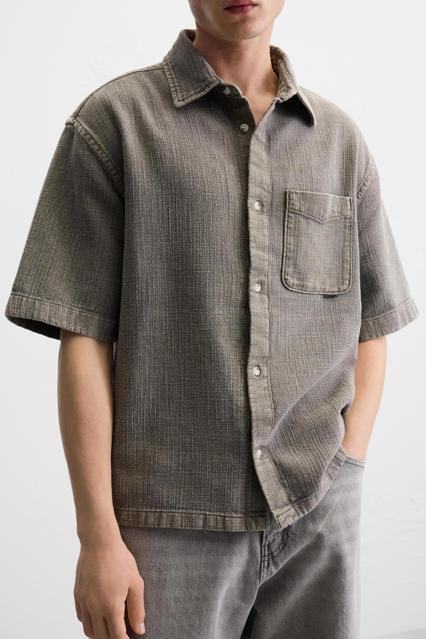 RELIEF WASHED SHIRT Product Image