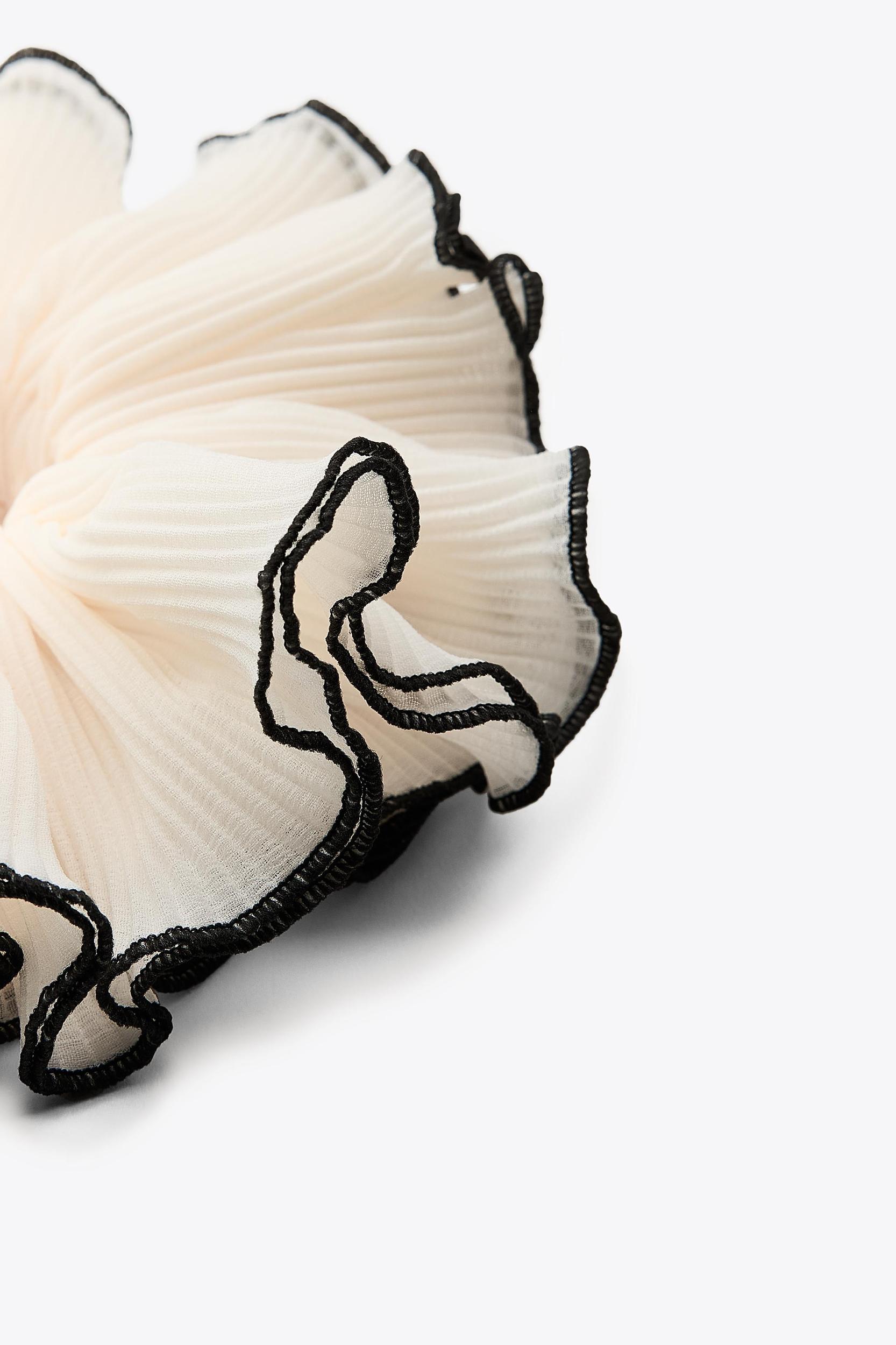 CONTRAST RIB MAXI SCRUNCHIE Product Image