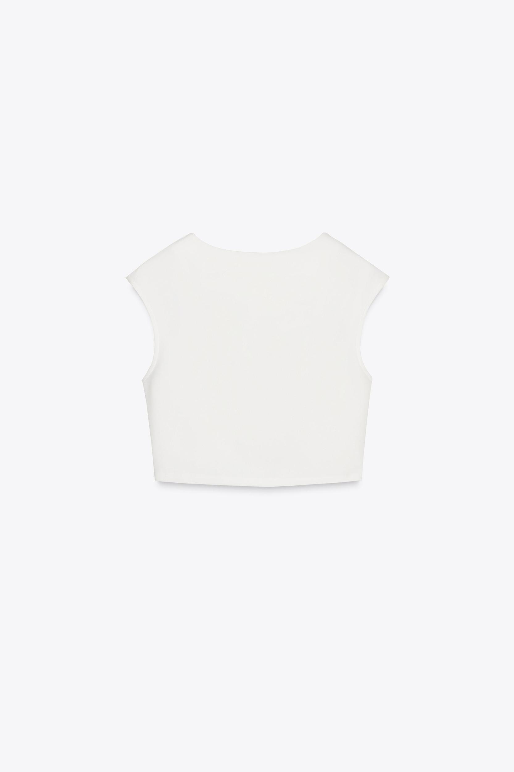 BUTTONED CREPE TOP Product Image