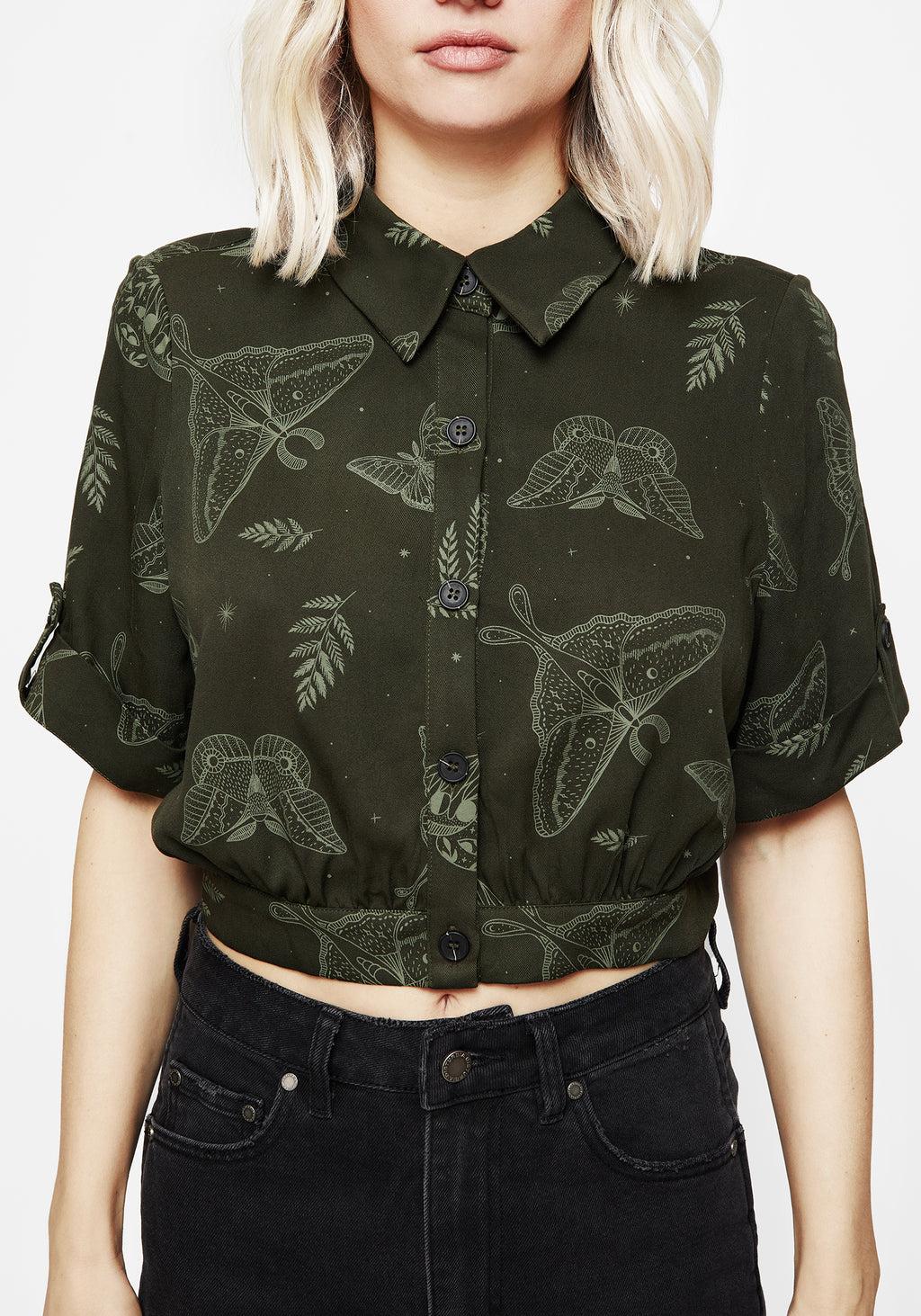 Callopistria Moth Print Short Sleeve Crop Shirt - Green Product Image