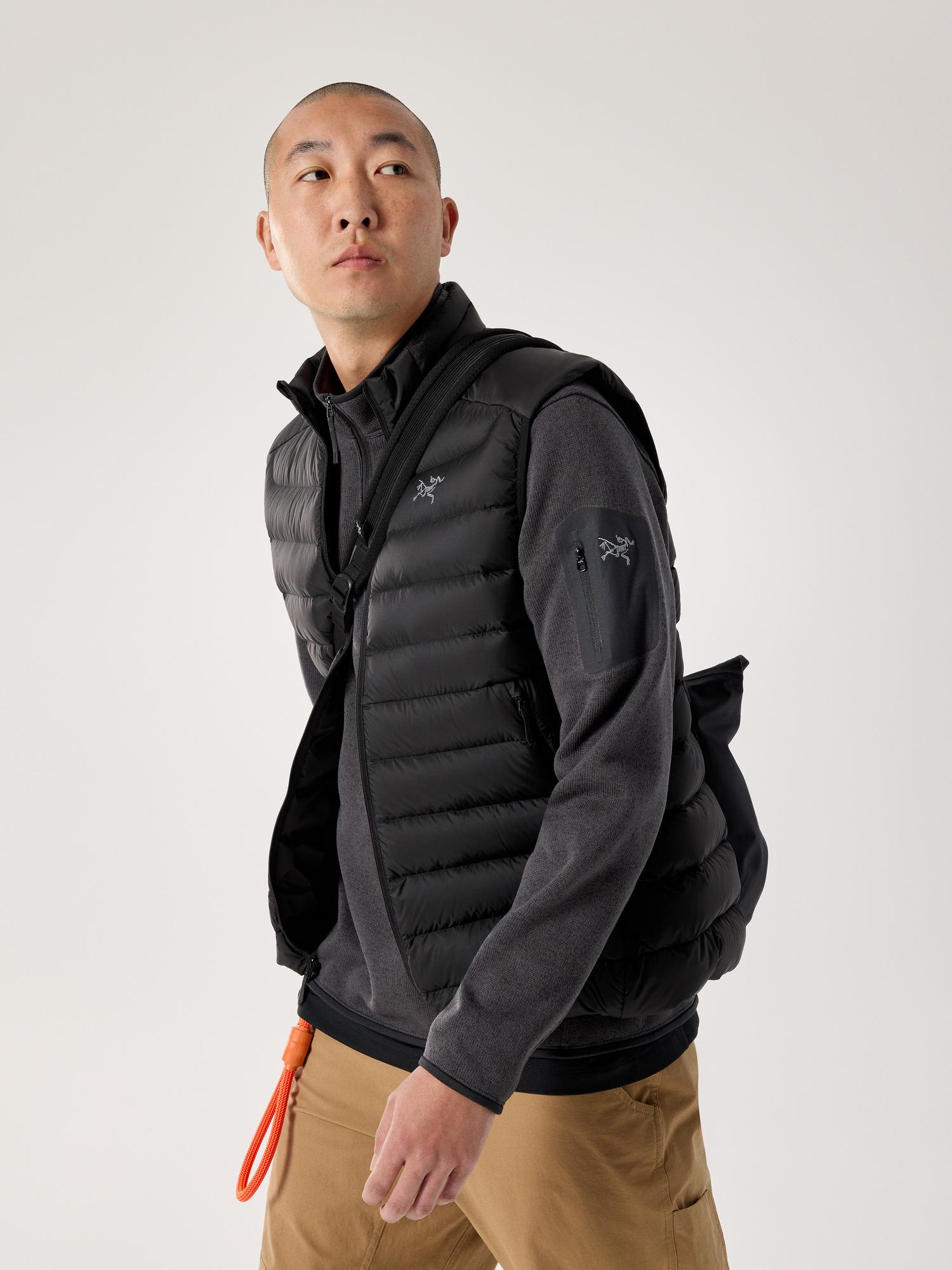 Covert 1/2 Zip Neck Men's Product Image