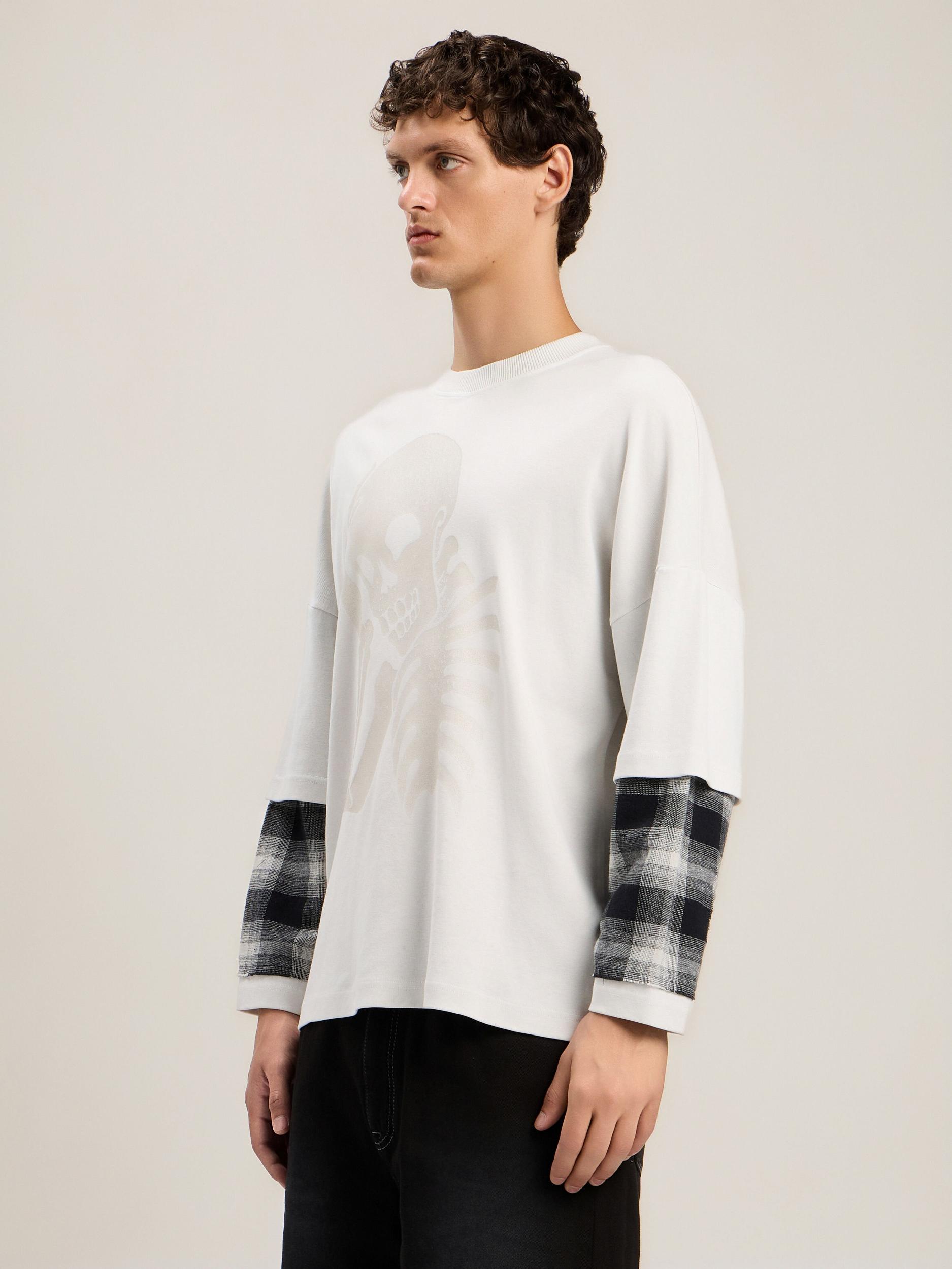 Skull Double Long-Sleeved Shirt Product Image