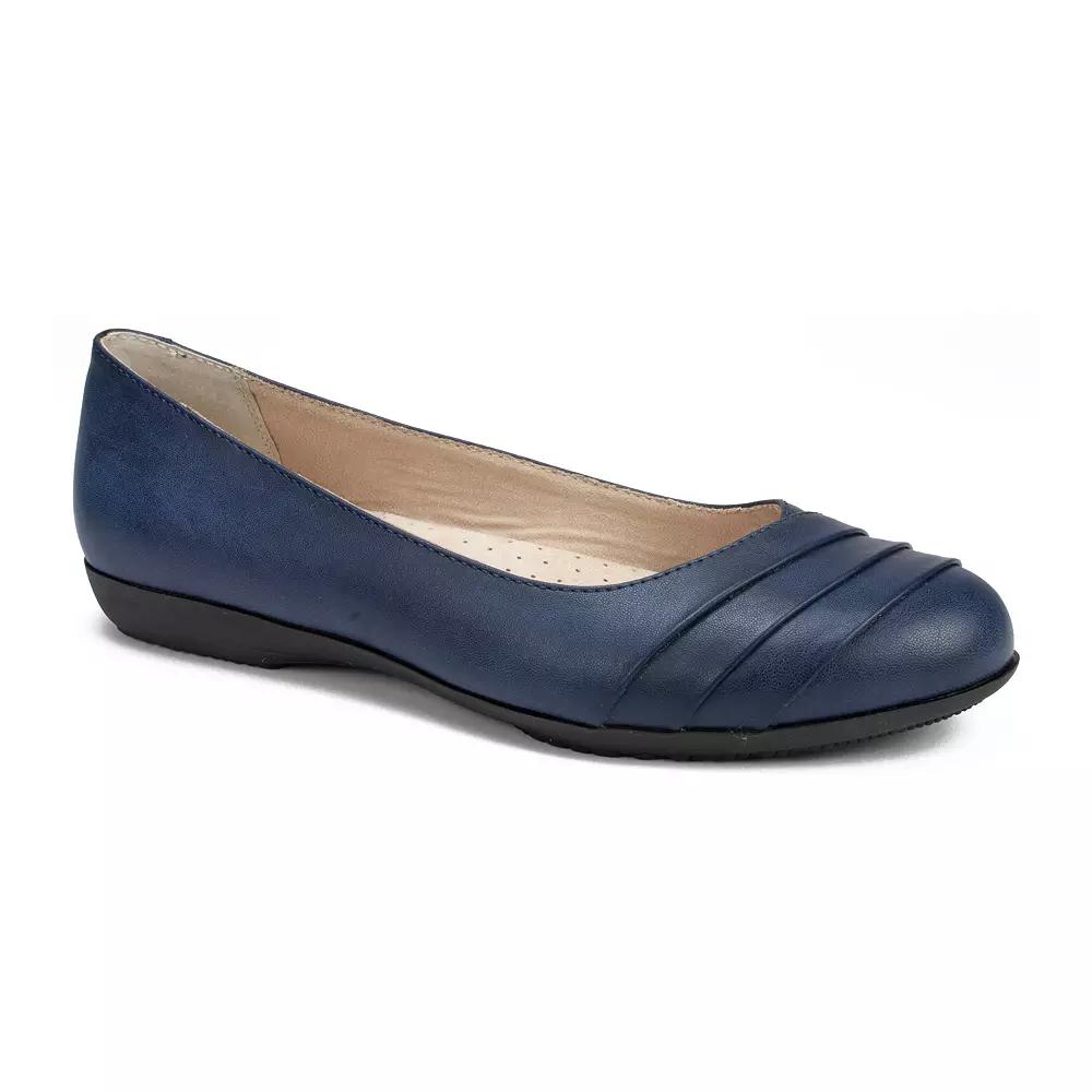 Cliffs by White Mountain Clara Women's Ballet Flats,  Product Image