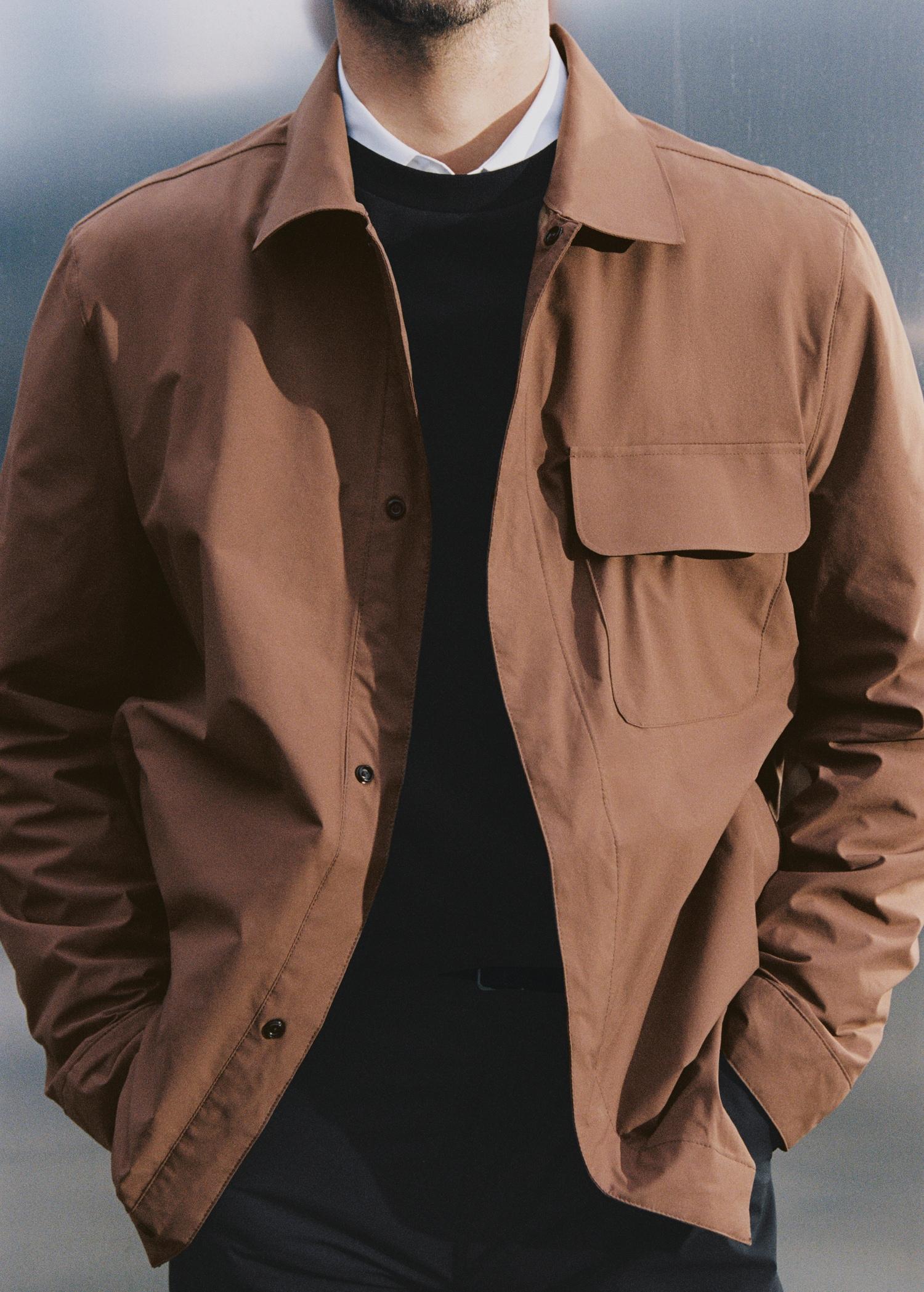Water-repellent jacket with pockets - Men | MANGO USA Product Image