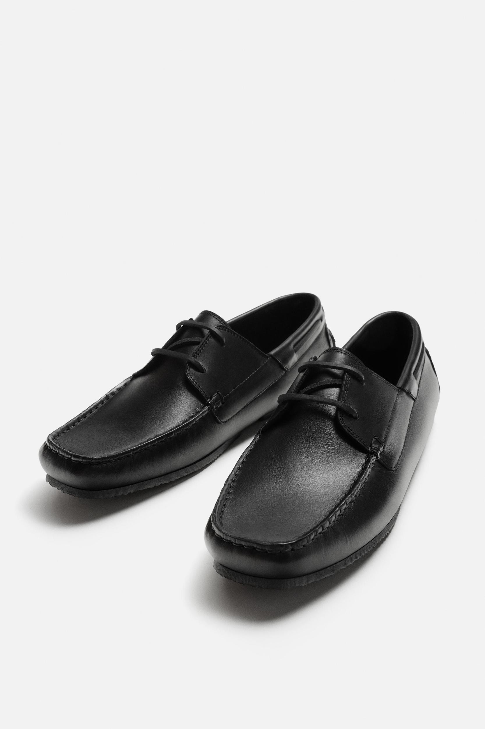LEATHER BOAT SHOES Product Image