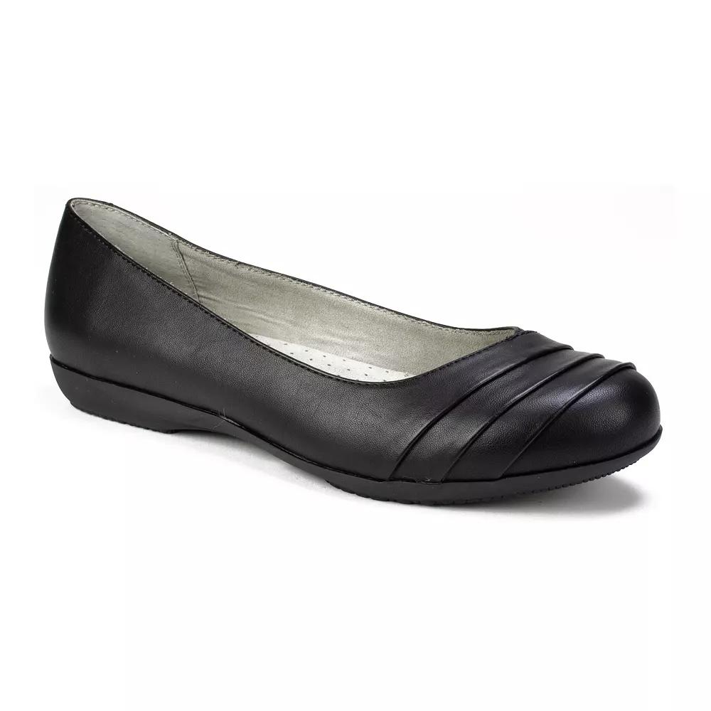 Cliffs by White Mountain Clara Women's Ballet Flats,  Product Image