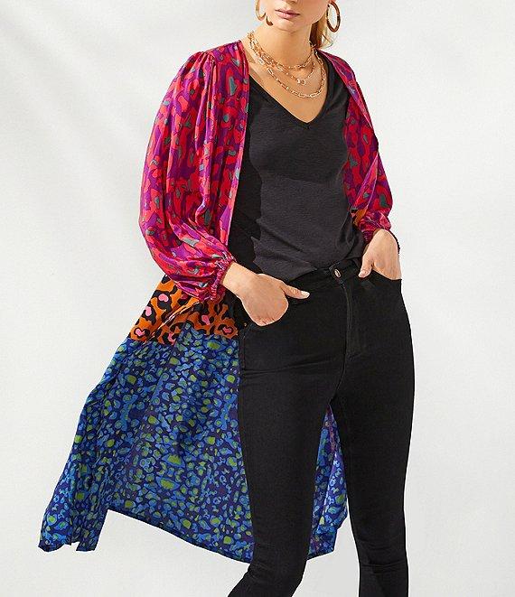 A Loves A V-Neck Short Sleeve Shirttail Hem Knit Shirt Product Image