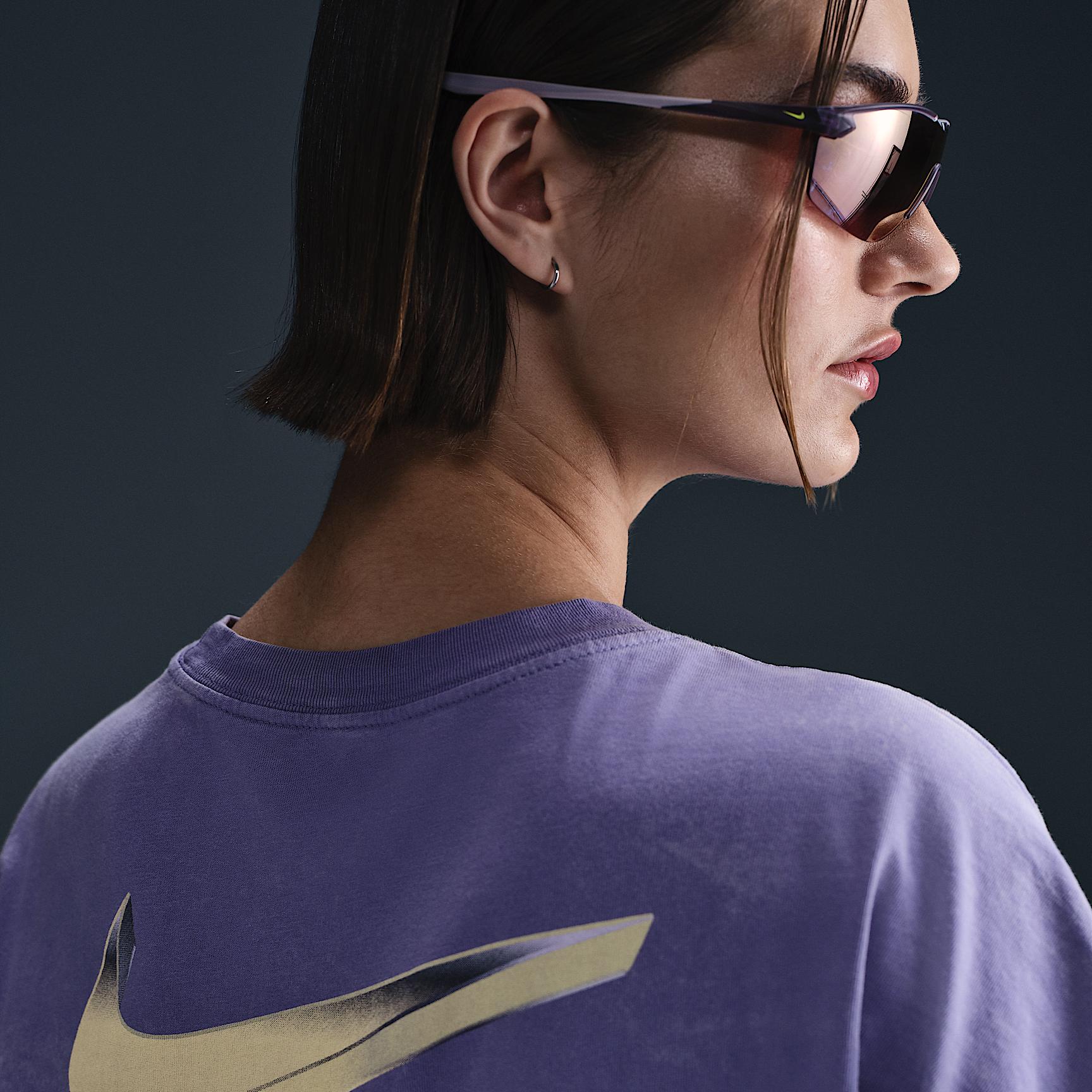 Women's Nike Sportswear Oversized Short-Sleeve T-Shirt Product Image