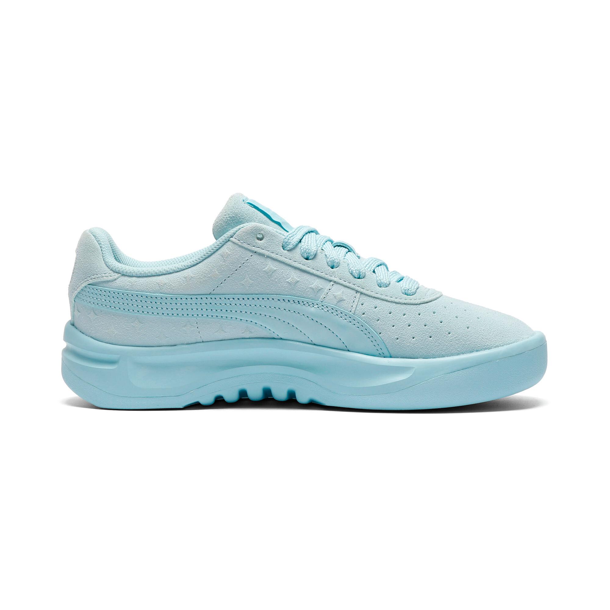 GV Special SOA Stars Sneakers Women Product Image