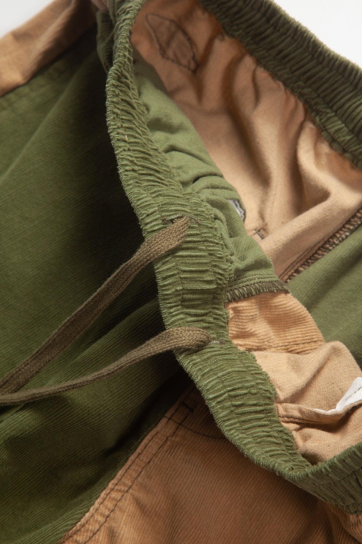 Blacksmith - Corduroy Easy Shorts - Olive/Tan Product Image