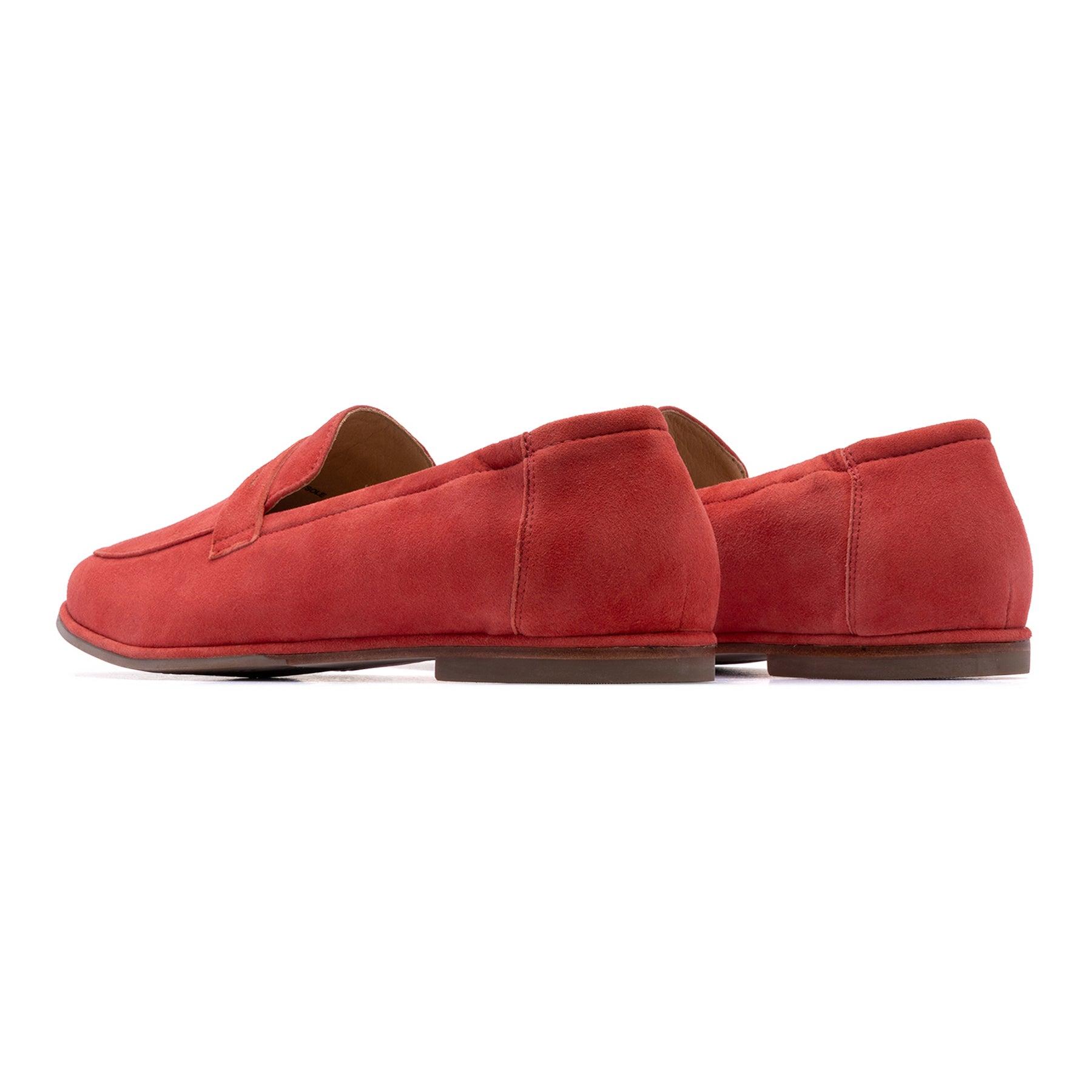 Strada Loafer Female Product Image