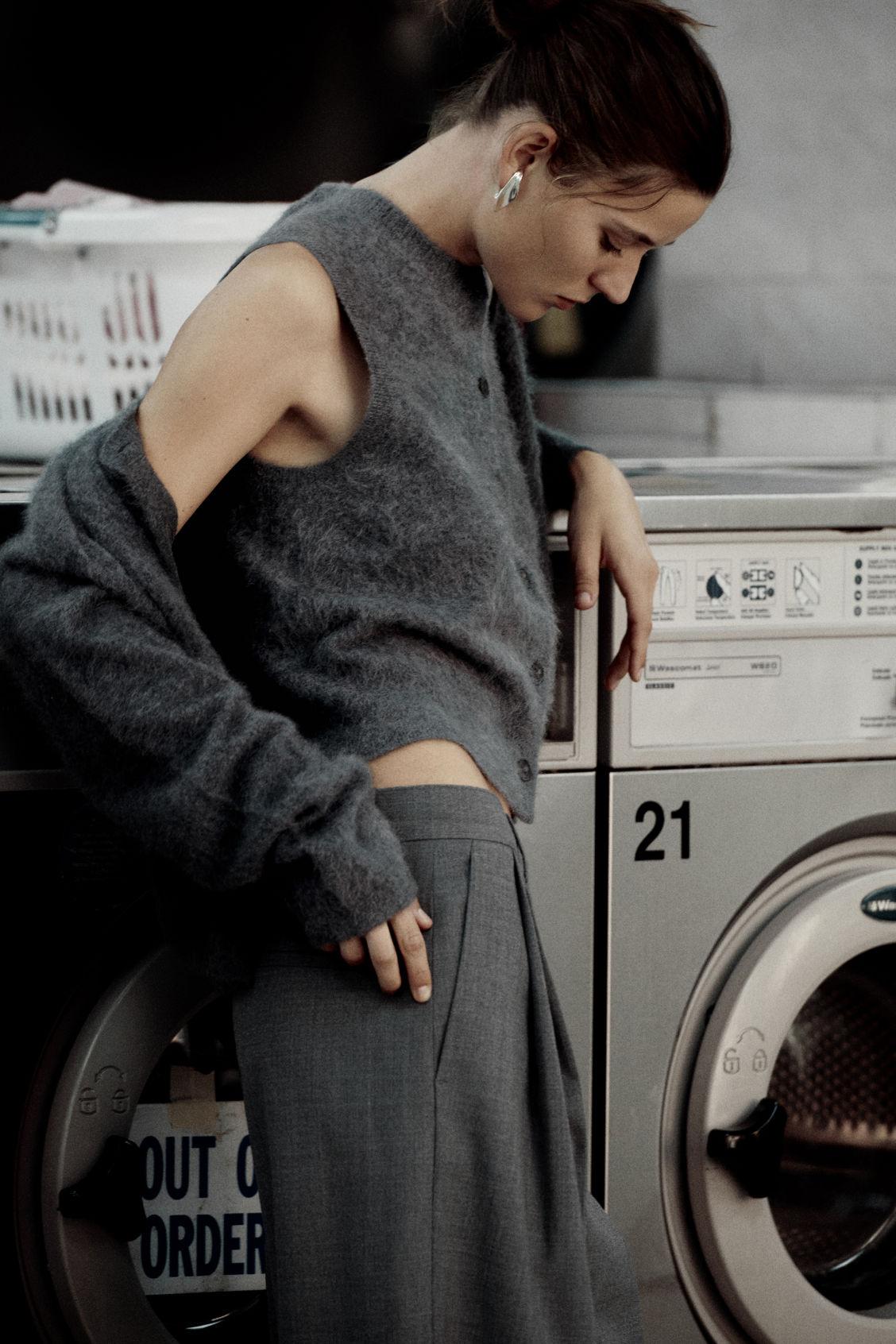 RELAXED TWILL WIDE-LEG PANTS Product Image