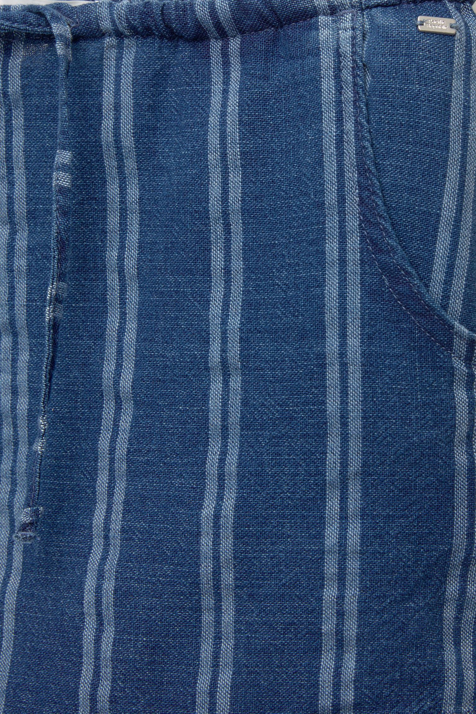 Striped rustic shorts Product Image