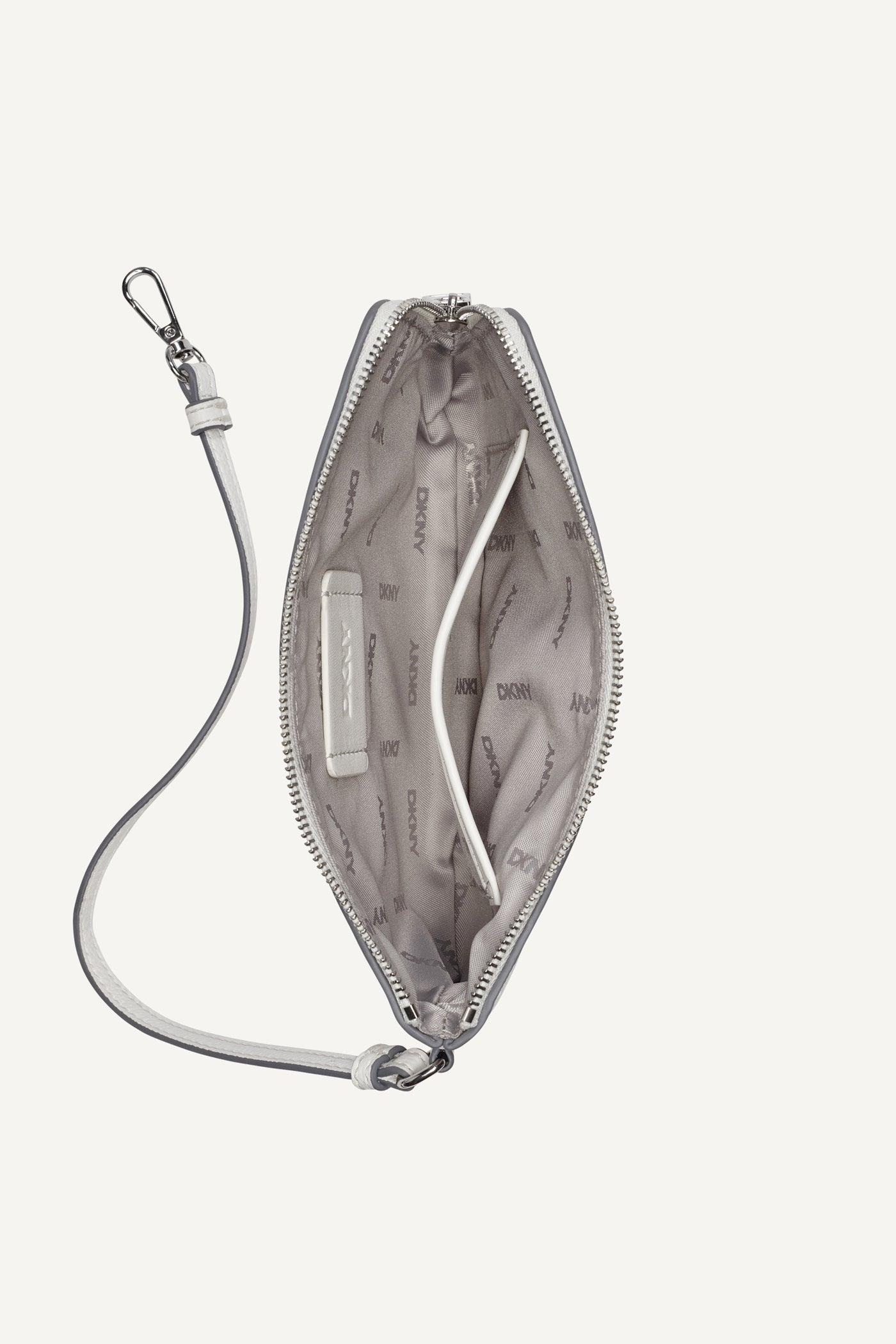 SARAH WRISTLET Product Image