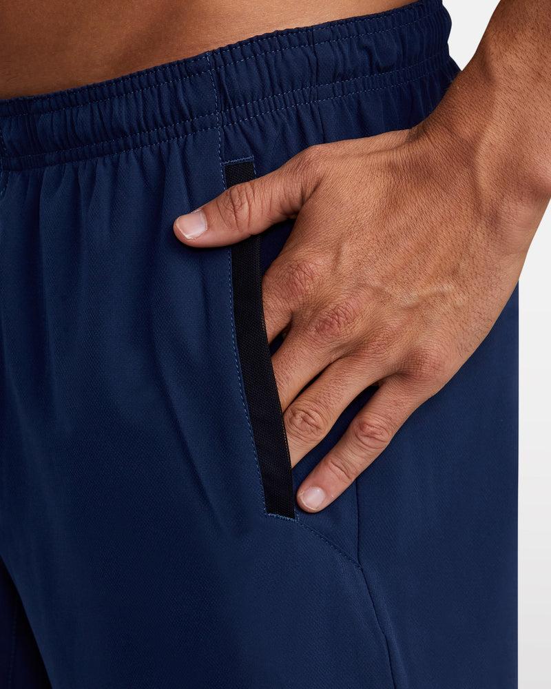 Yogger Stretch 17" Short Product Image