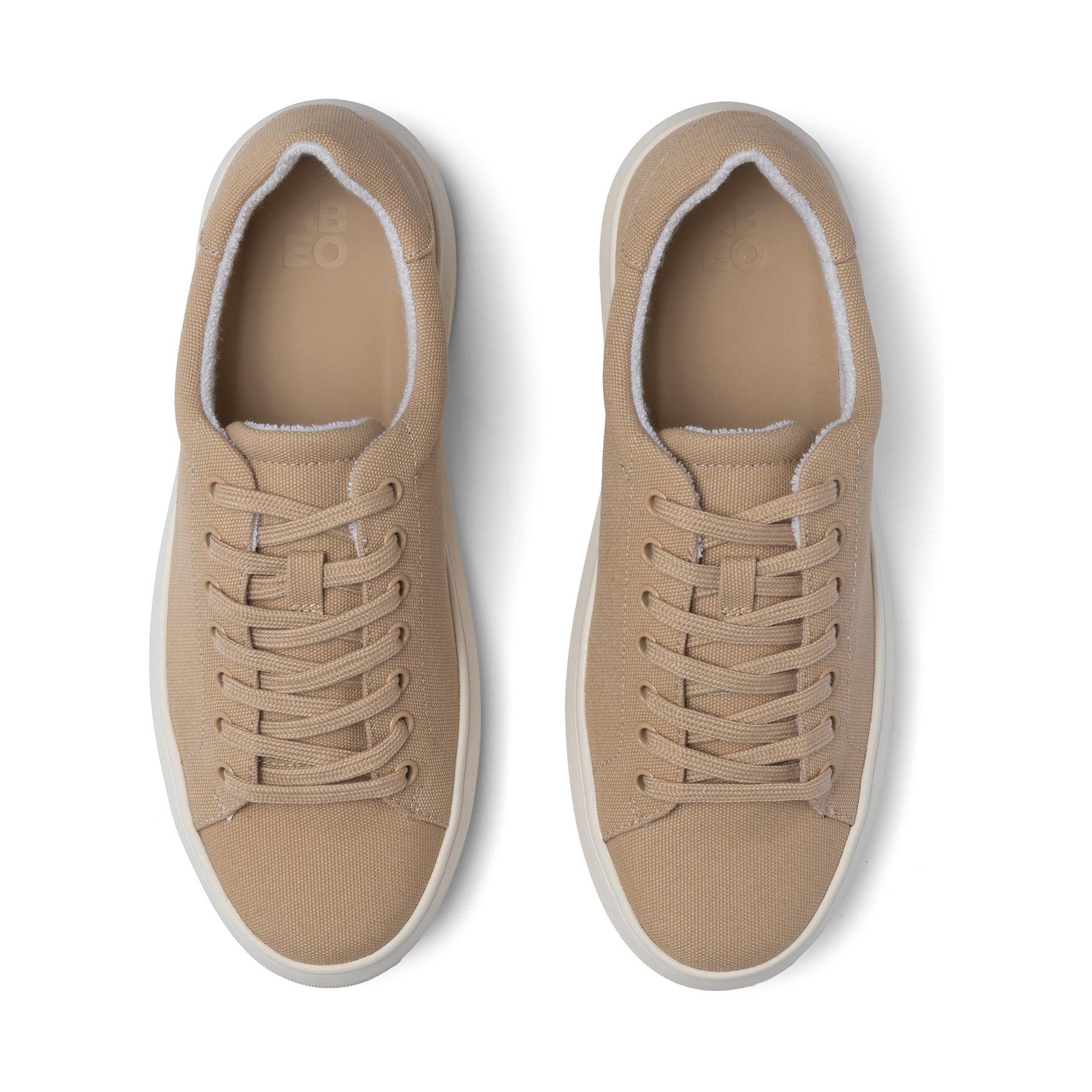 Jumpstreet Sneaker Metatarsal Female Product Image