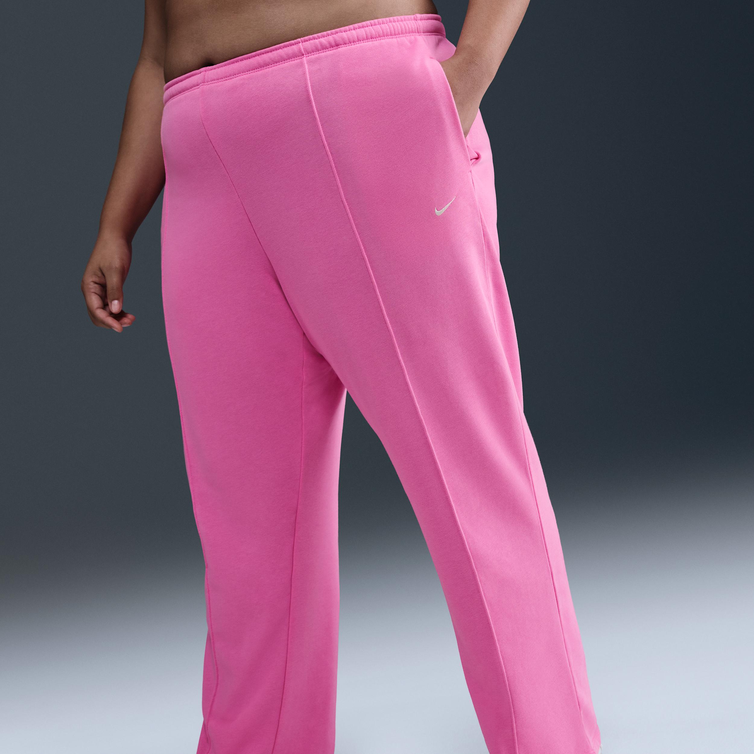 Nike Sportswear Chill Terry Women's Mid-Rise French Terry Open-Hem Sweatpants (Plus Size) Product Image