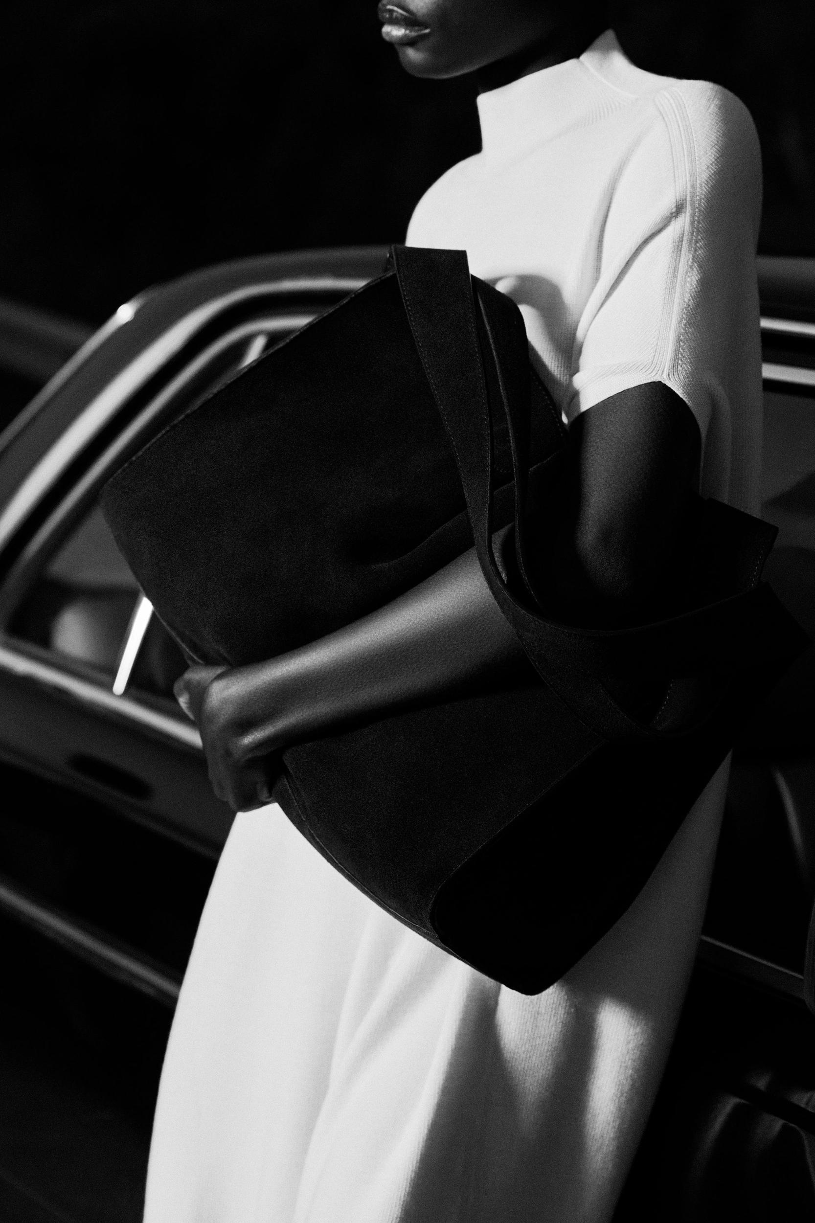 ALCOVE TOTE BAG - LEATHER Product Image