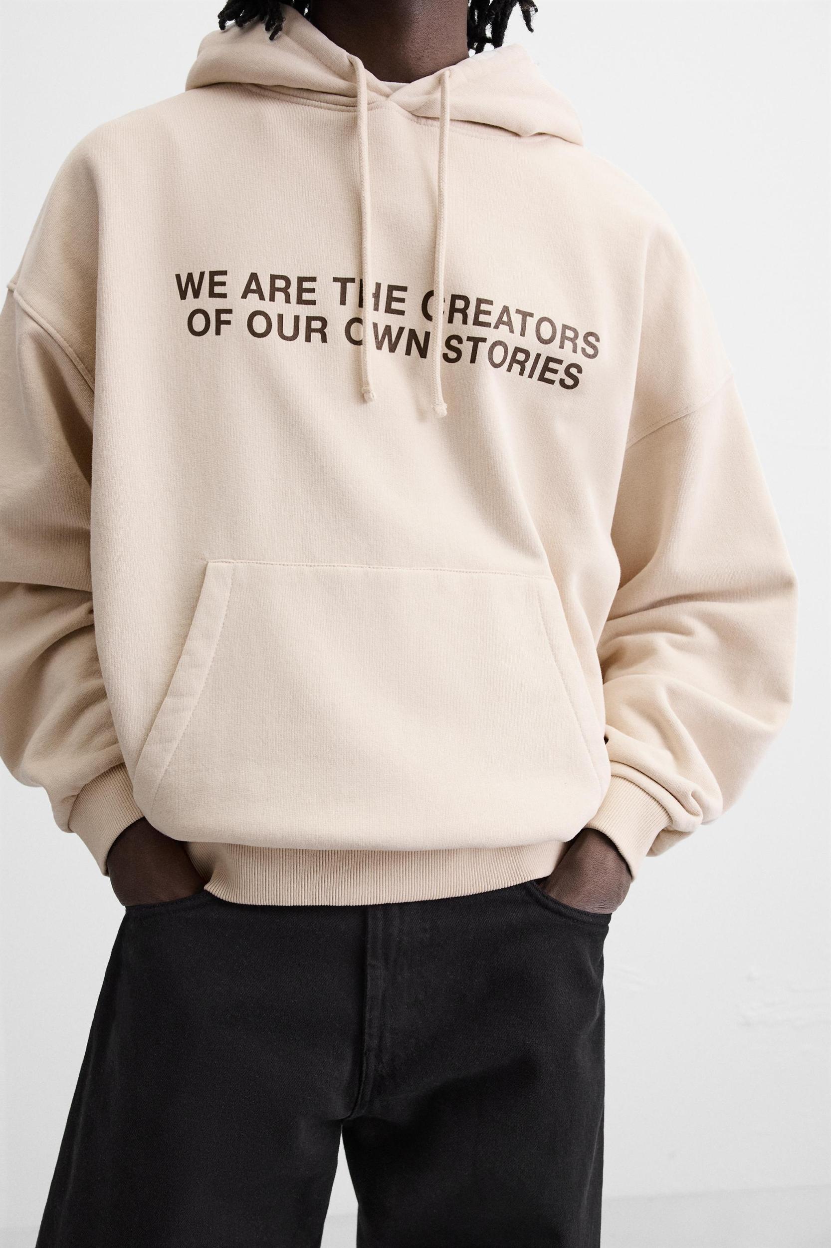 WASHED TEXT HOODIE SWEATSHIRT Product Image
