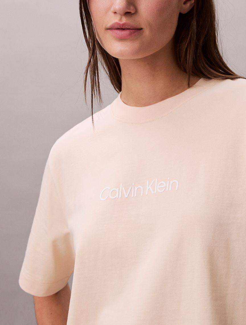 Standard Logo Boxy Fit Crewneck T-Shirt Product Image