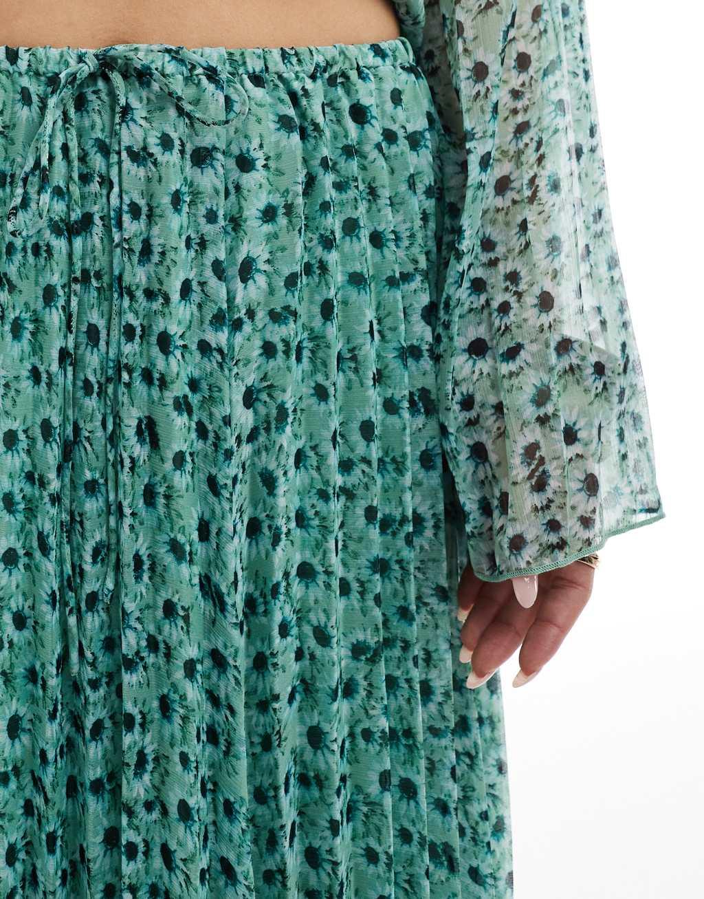 ASOS DESIGN volume pleated maxi skirt in floral print - part of a set Product Image