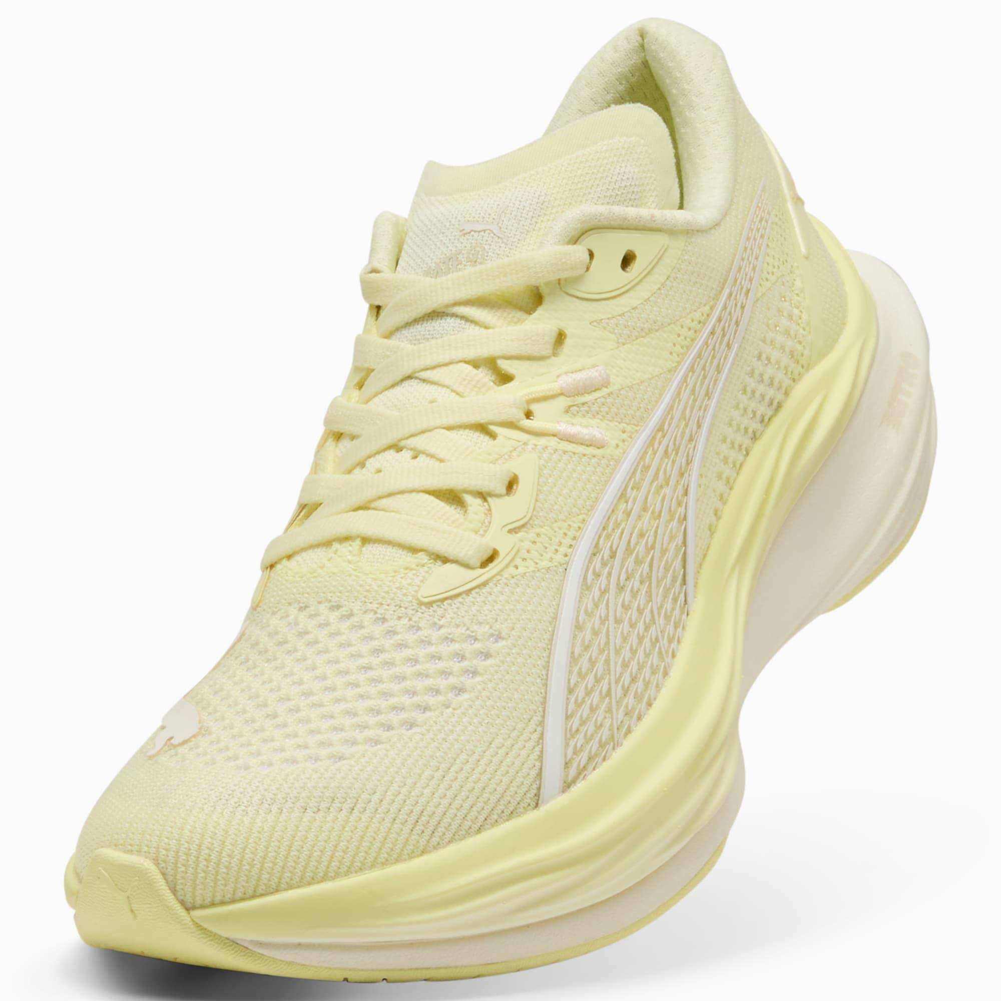 PUMA Deviate NITROâ¢ 3 Women's Road Running Shoes Product Image