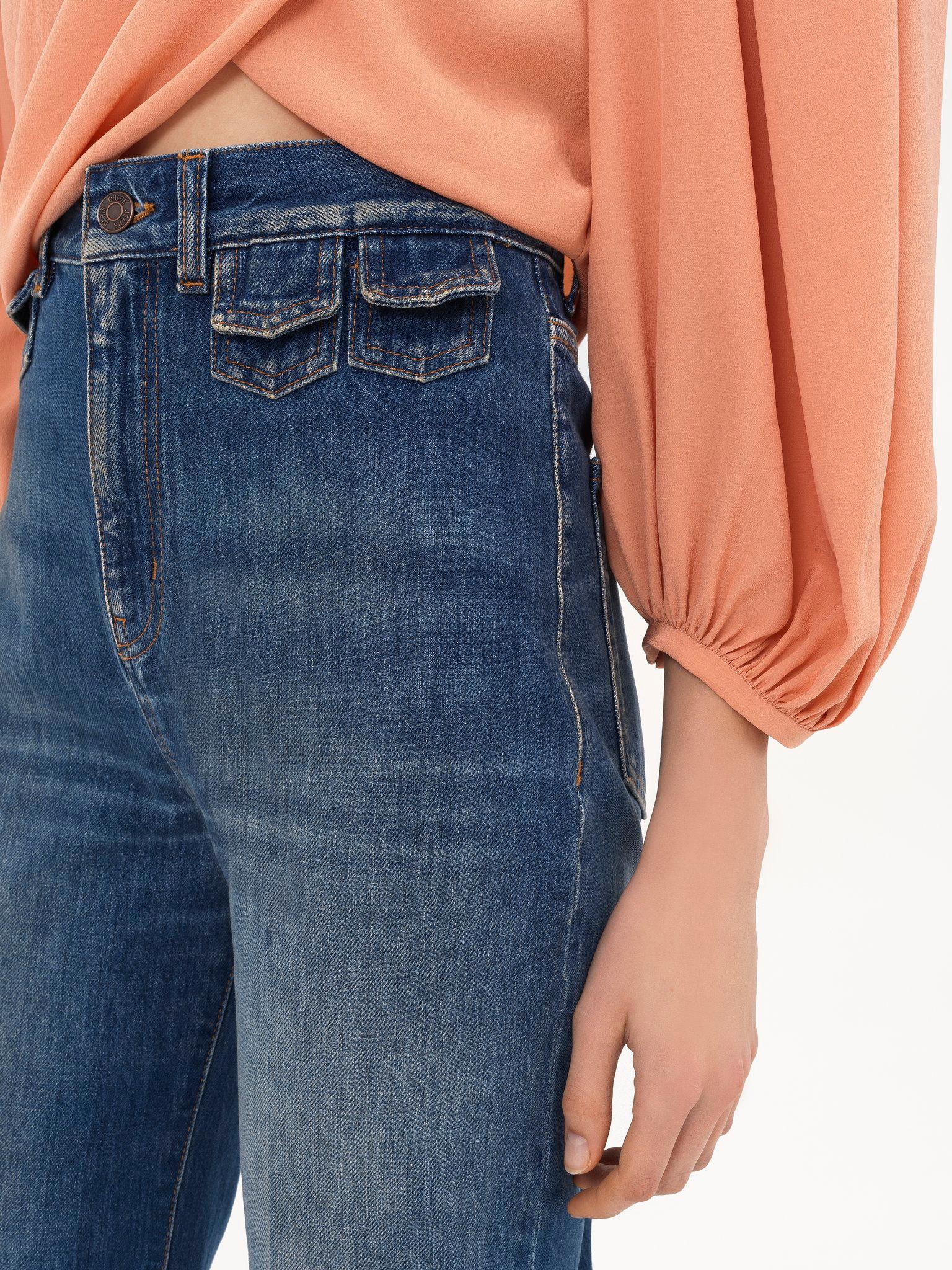 High-rise flare jeans in denim Product Image