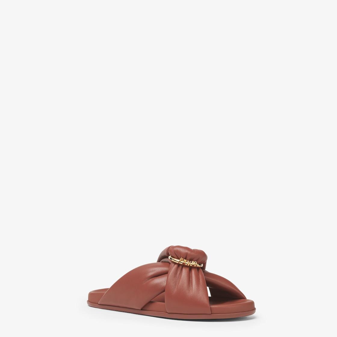 Fendi FeelSienna leather slides Product Image