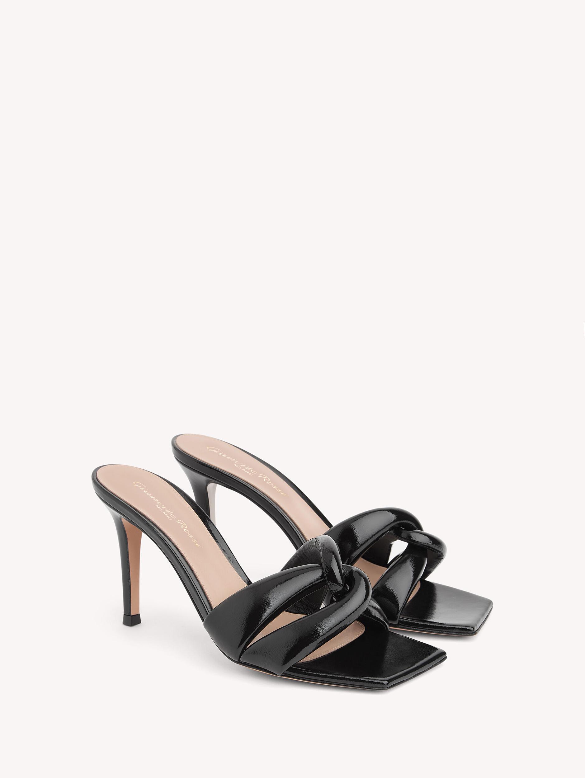 AMOUR Gianvito Rossi Product Image