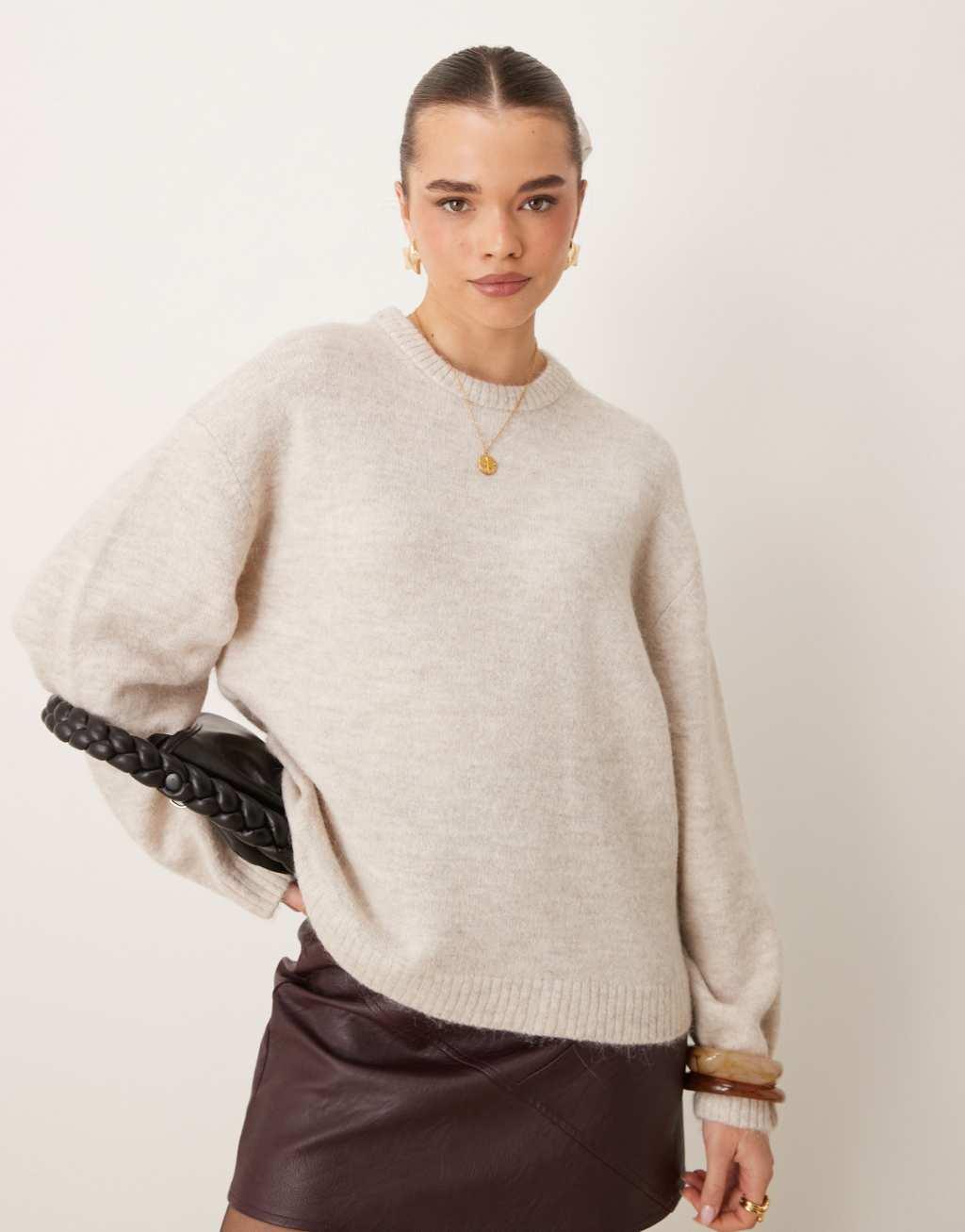 Gina Tricot soft knit sweater in light beige melange Product Image