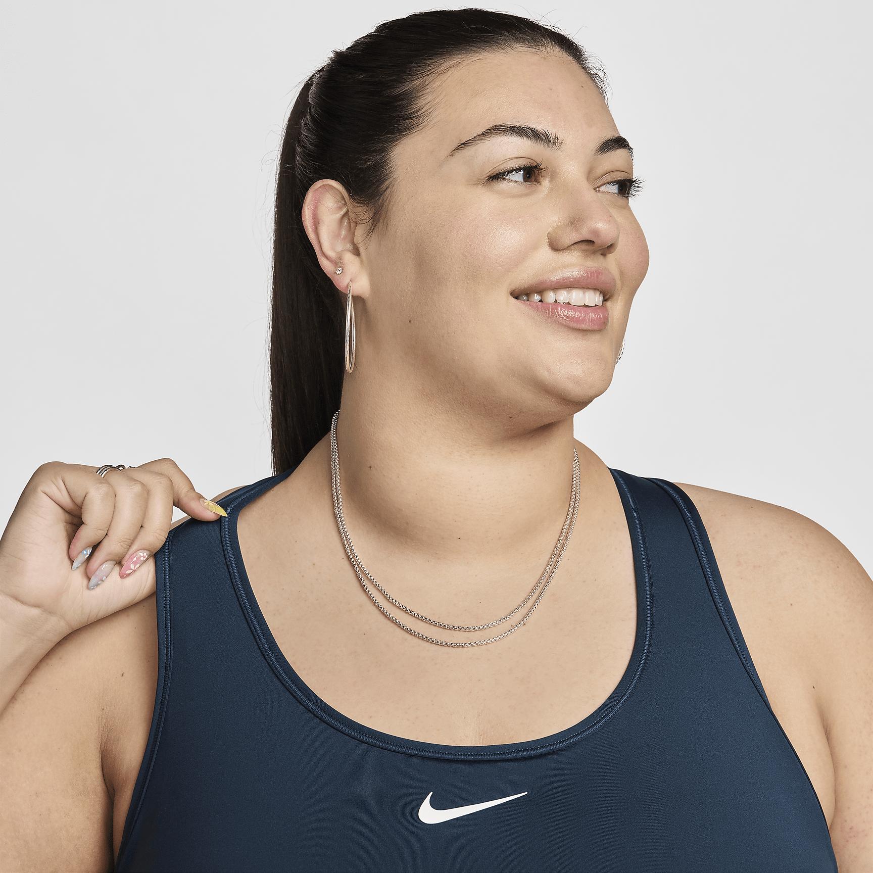 Nike Swoosh Medium Support Women's Padded Sports Bra (Plus Size) Product Image