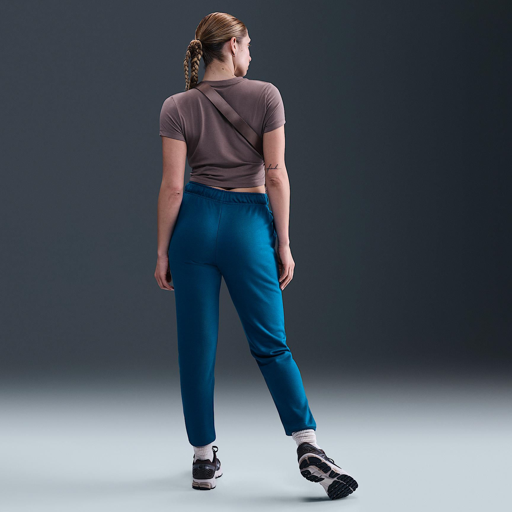 Womens Nike Sportswear Club Fleece Mid-Rise Jogger Pants | DQ5191-301 Product Image