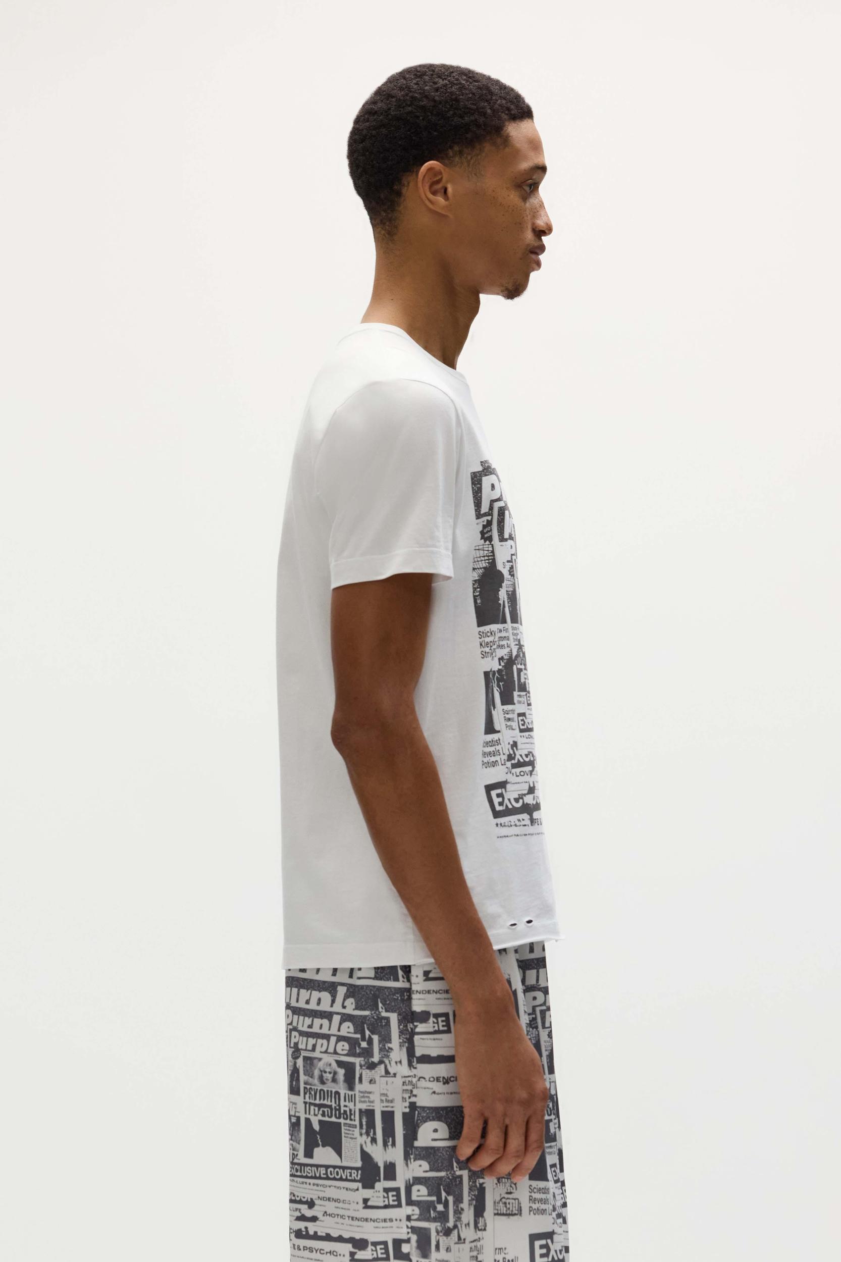 Tabloids Tee Male Product Image