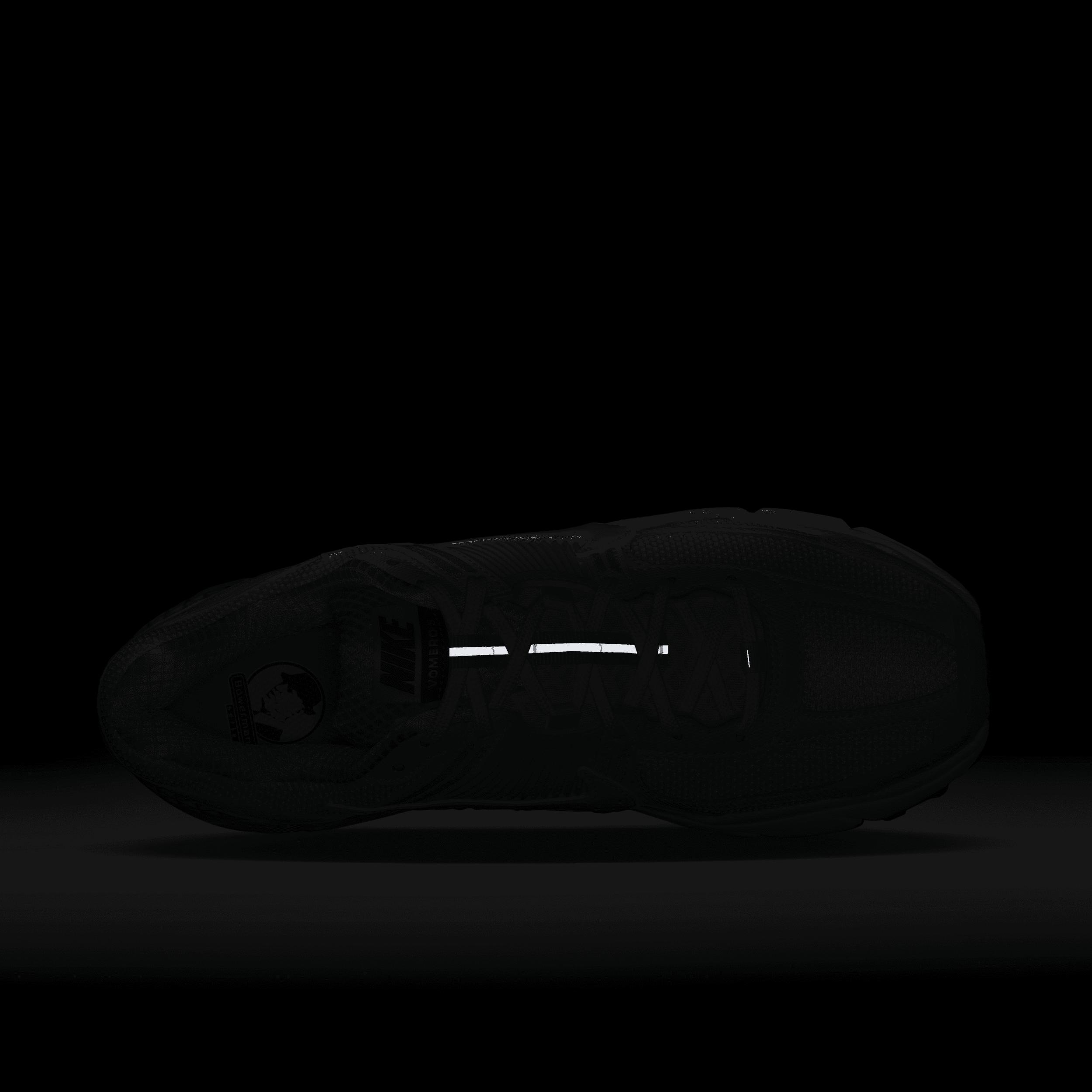 Nike Mens Zoom Vomero 5 SE Shoes | HF0731-007 Product Image