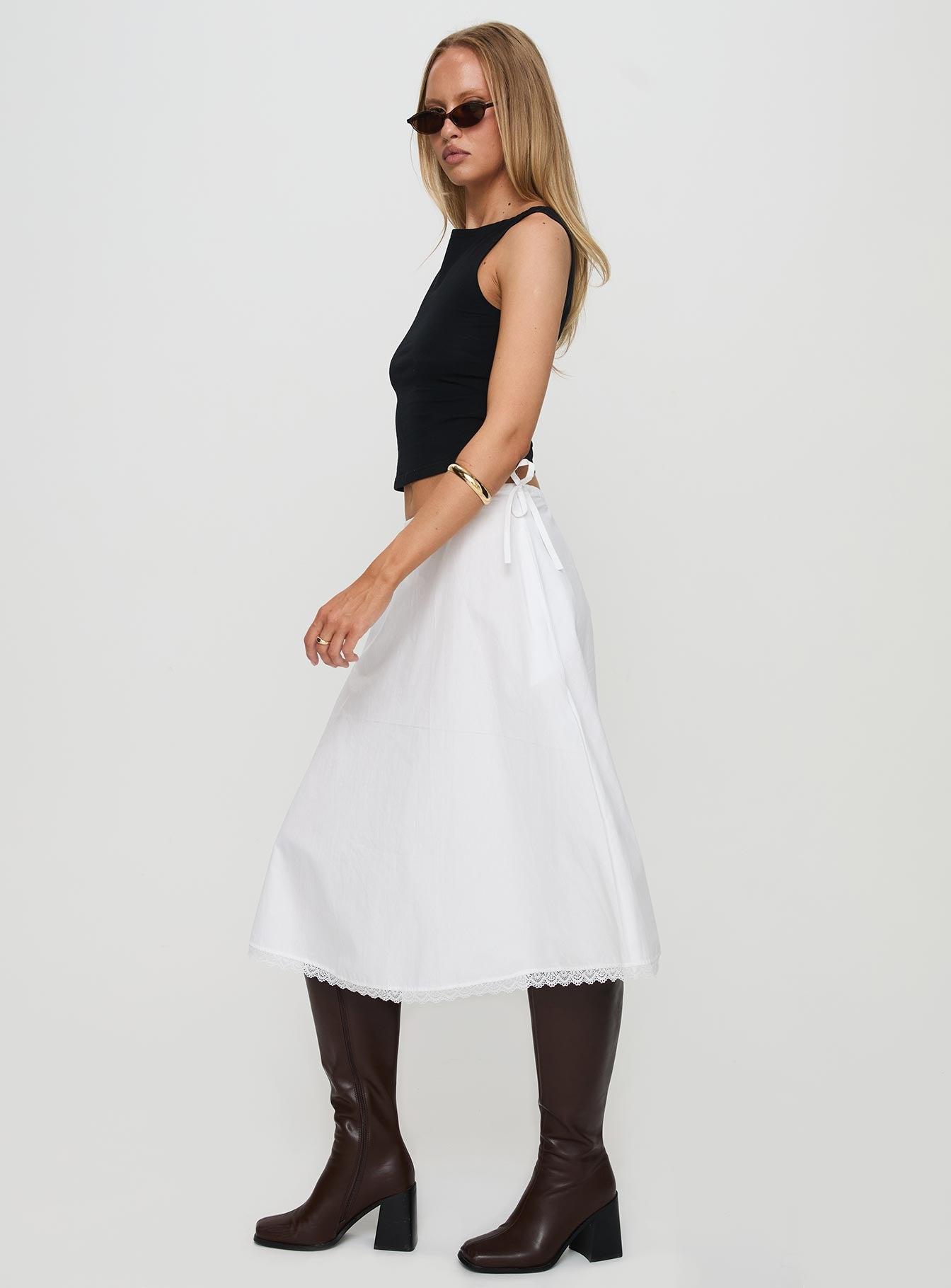 Taka Midi Skirt White Product Image