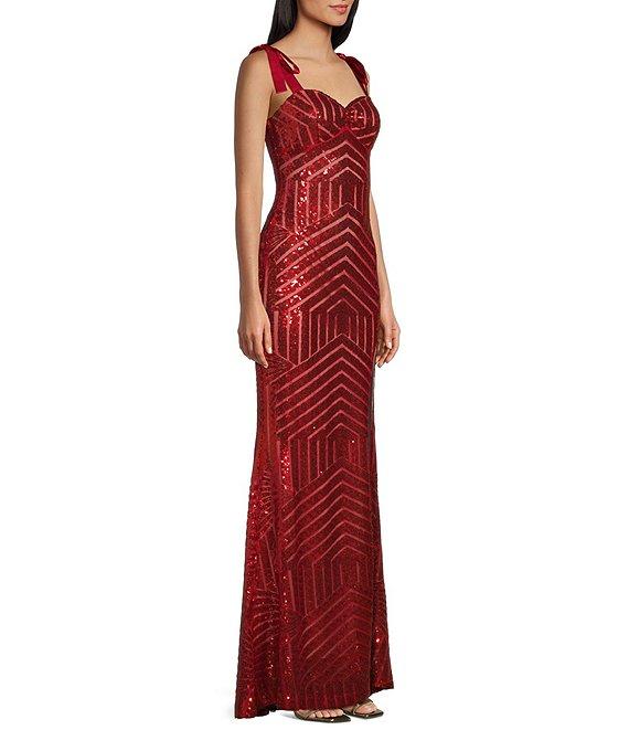 Pear Culture Sequin Mesh Sweetheart Neck Spaghetti Strap Dress Product Image