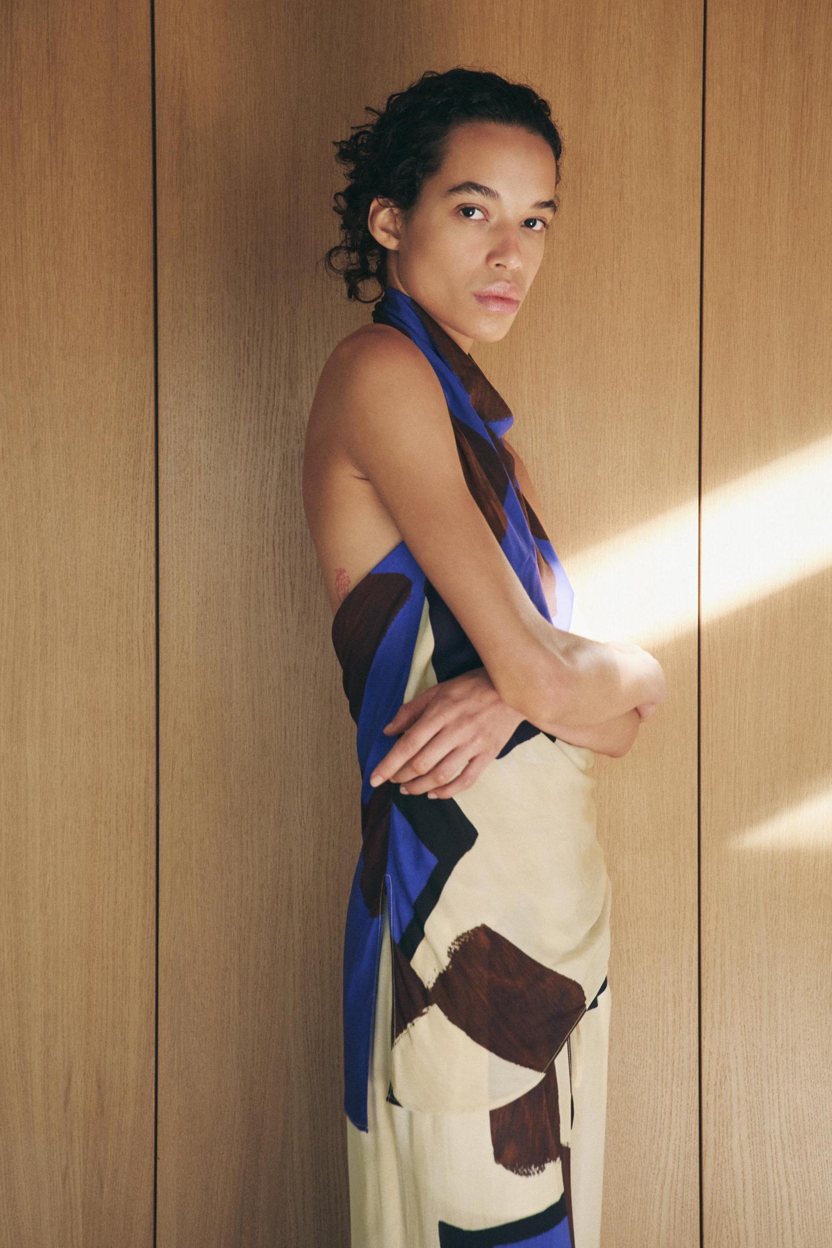 PRINTED HALTER TOP ZW COLLECTION Product Image