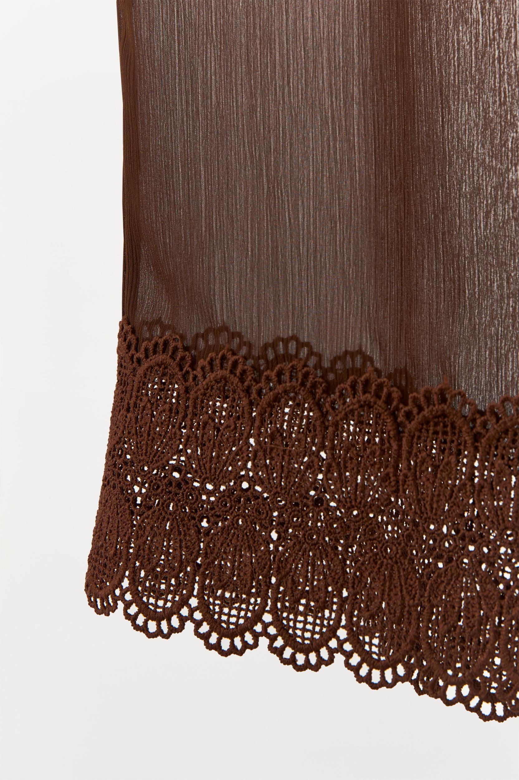 FLOWY LACE PANTS Product Image