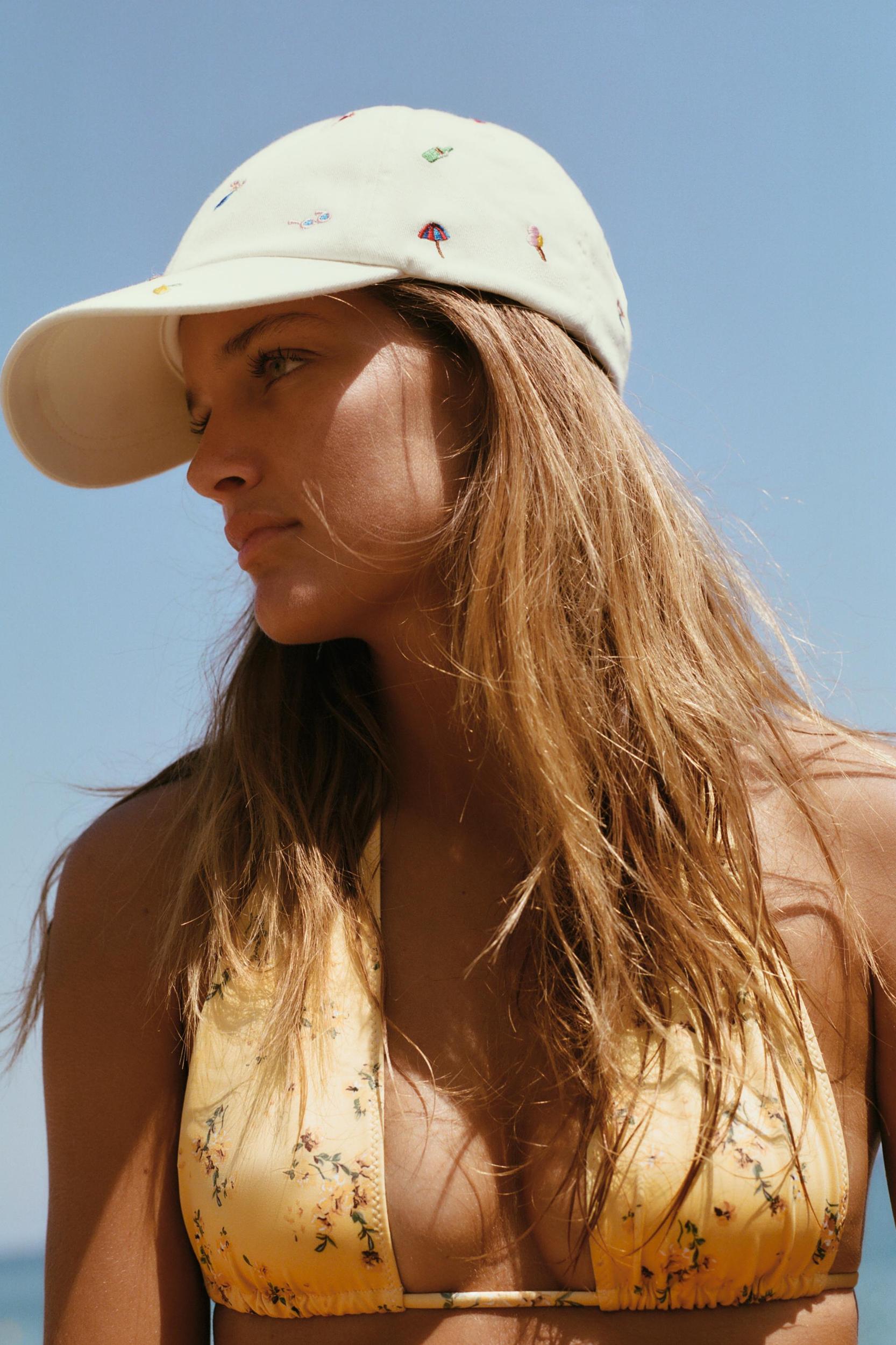 EMBROIDERED TWILL CAP Product Image