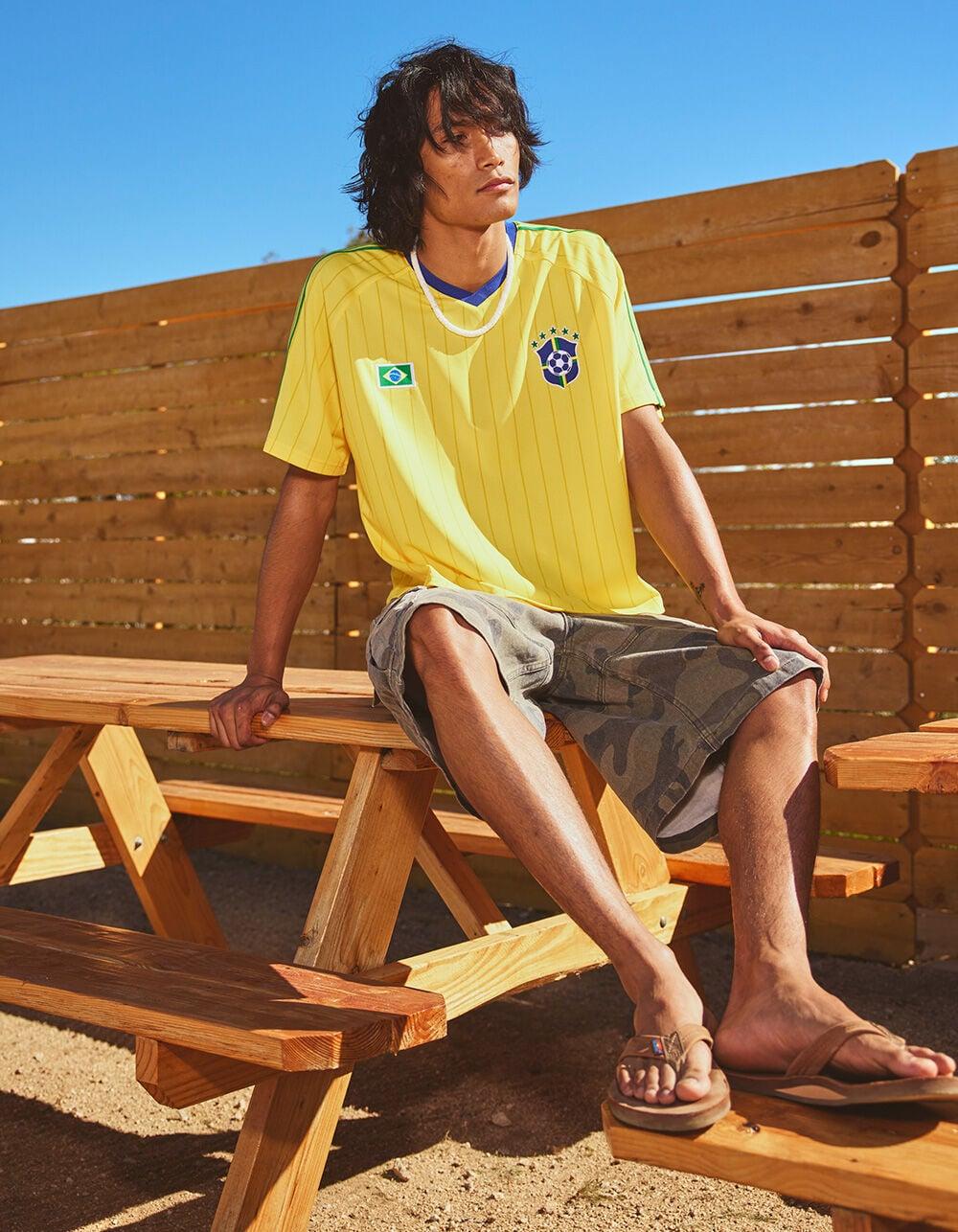 RSQ Mens Brazil Baggy Crop Soccer Jersey - YELLOW Product Image